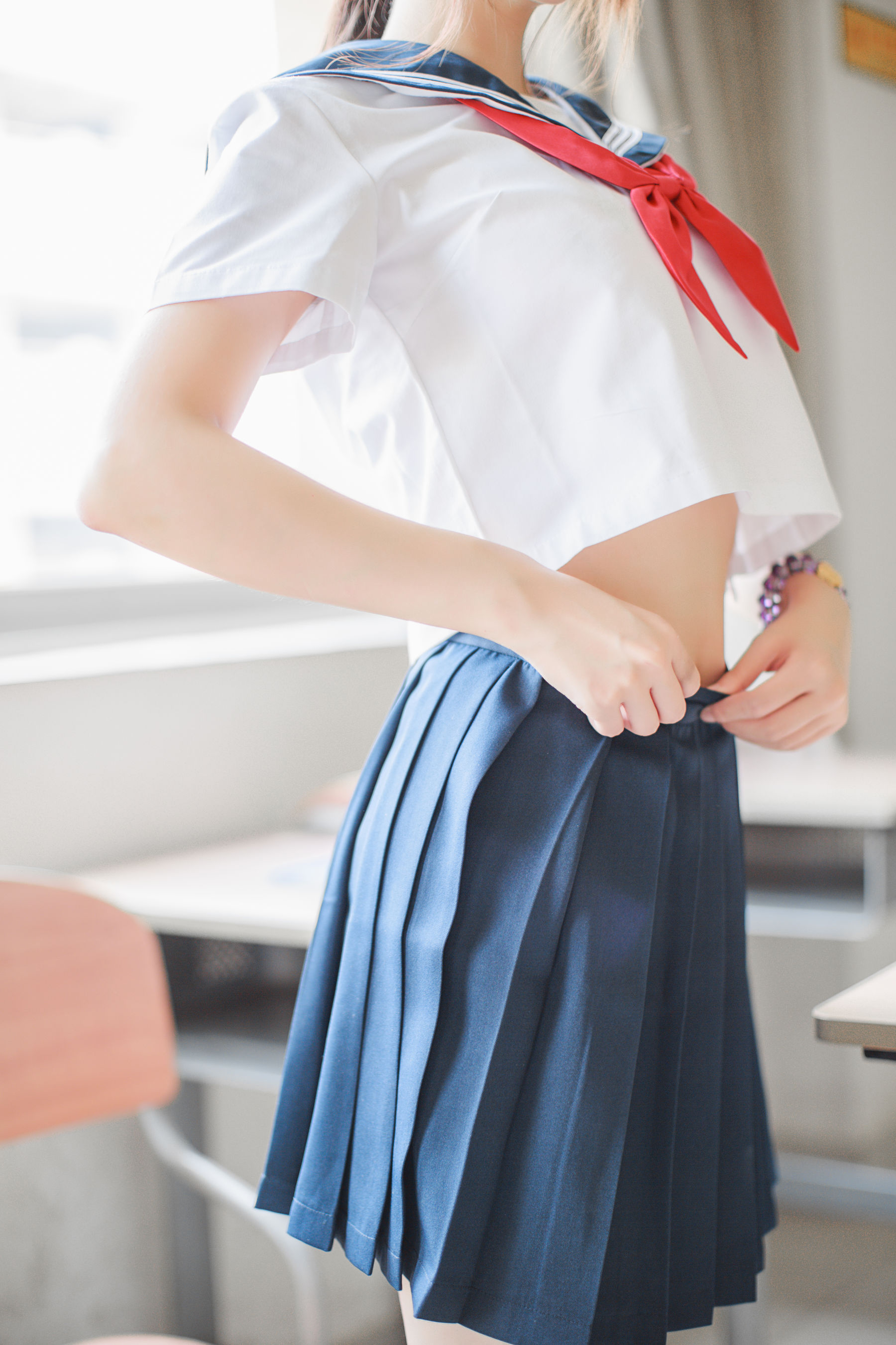 [萝莉COS] 疯猫ss《同桌的水手服》 [41P]