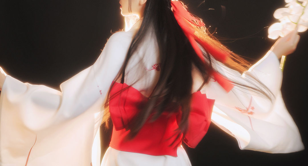 微博人气Coser不呆猫 – 和服 [39P]