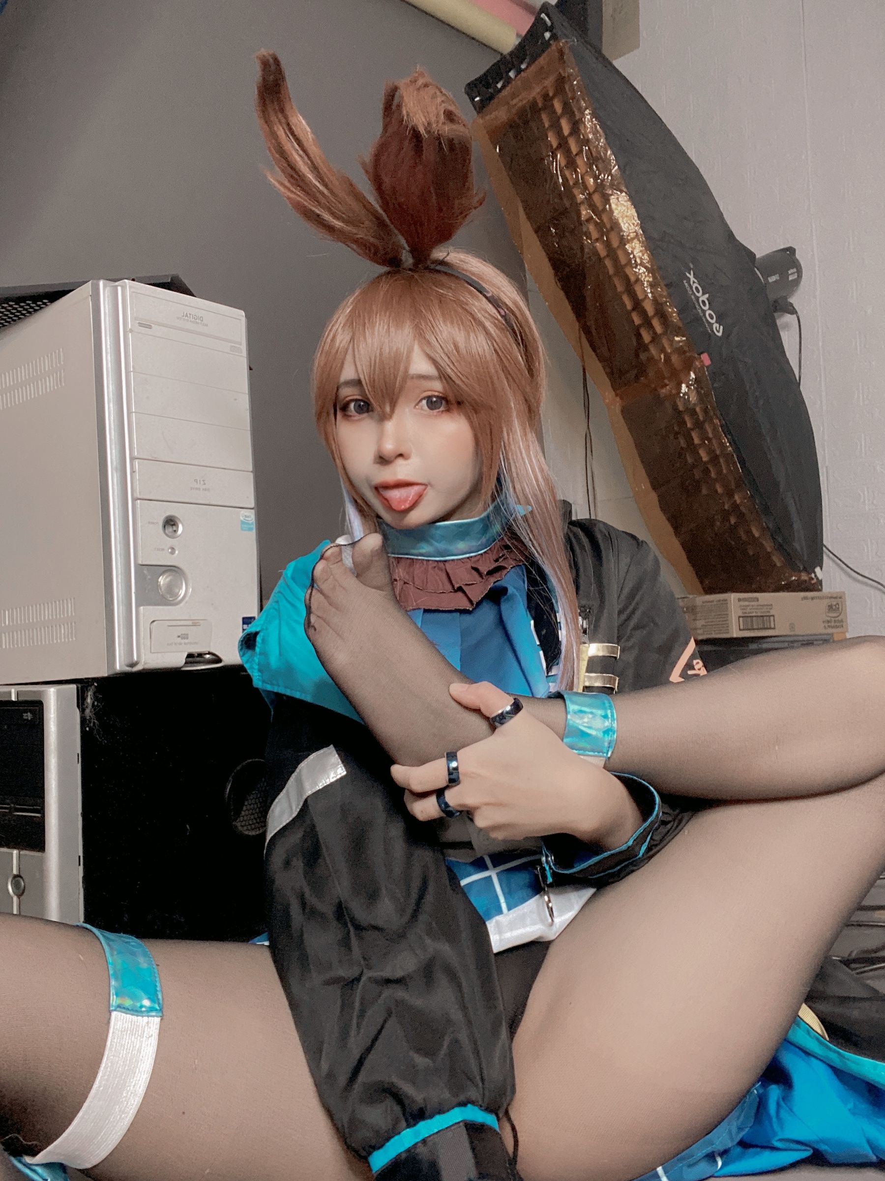 Umeko J – Amiya (Arknights) [56P]