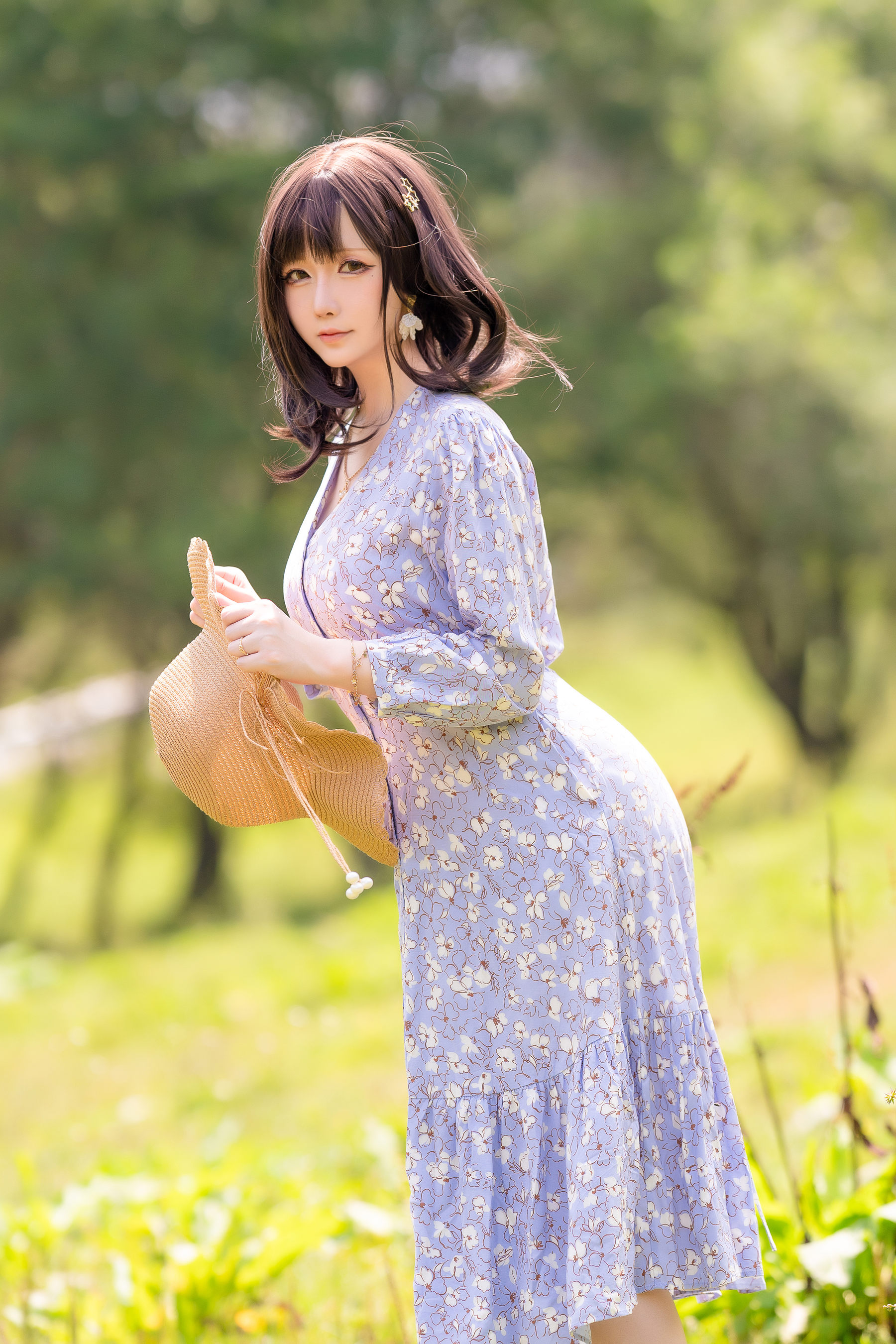 Coser小姐姐星之迟迟 – 户外 晴 [42P]