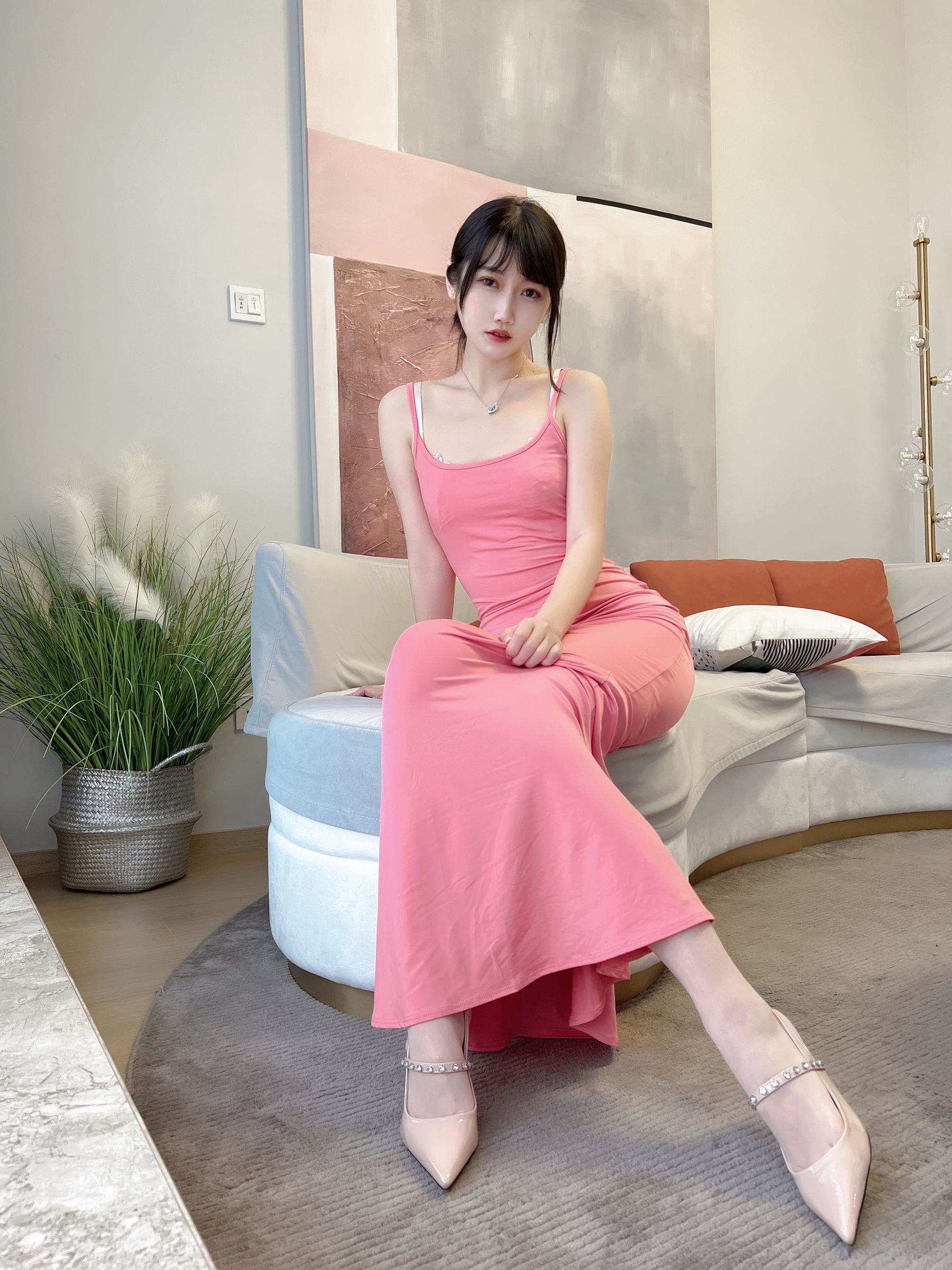 微博人气Coser不呆猫 – 浴室粉色激凸人妻 [39P]