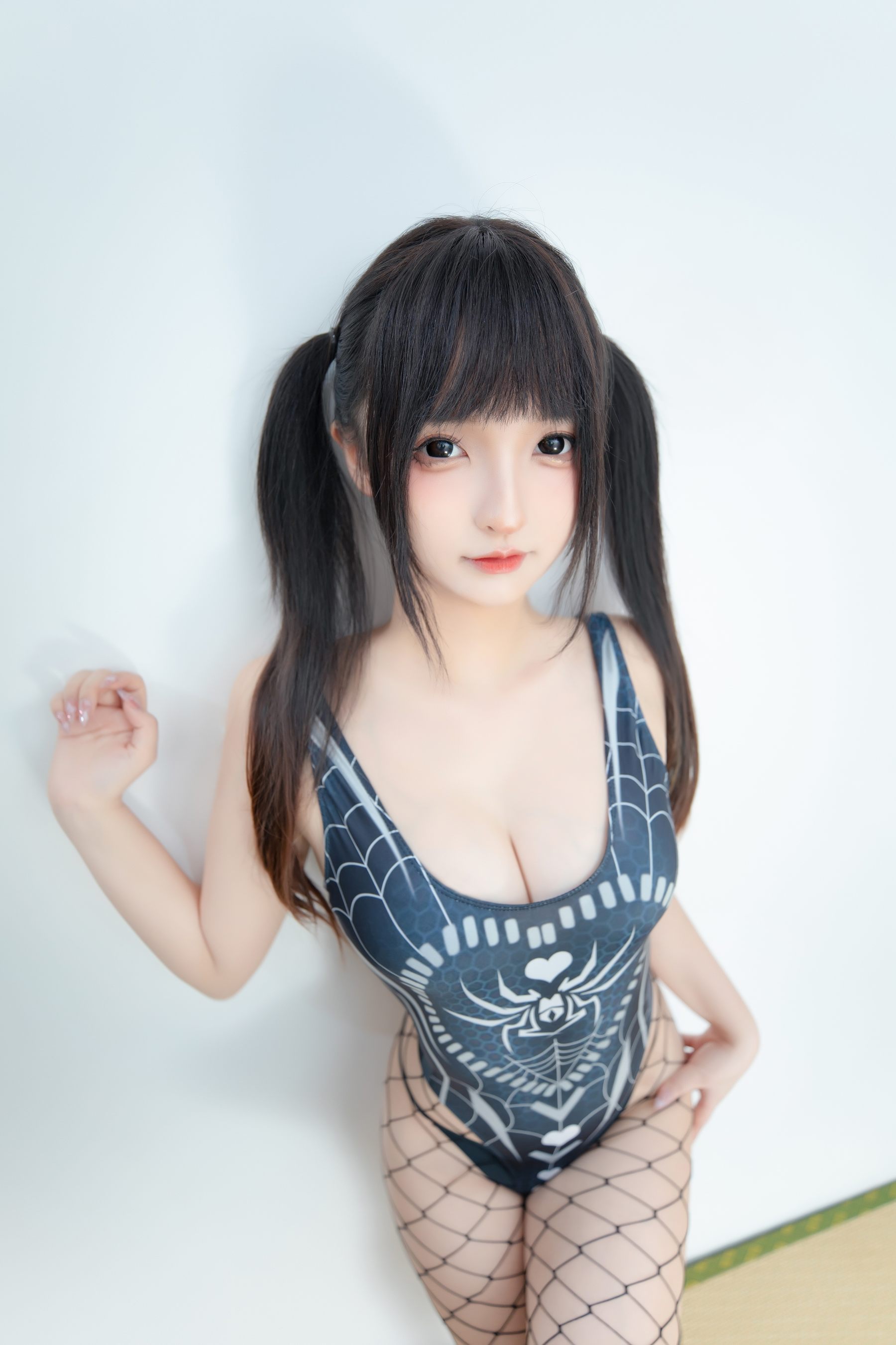 萝莉神楽坂真冬之蜘蛛女孩 [75P]