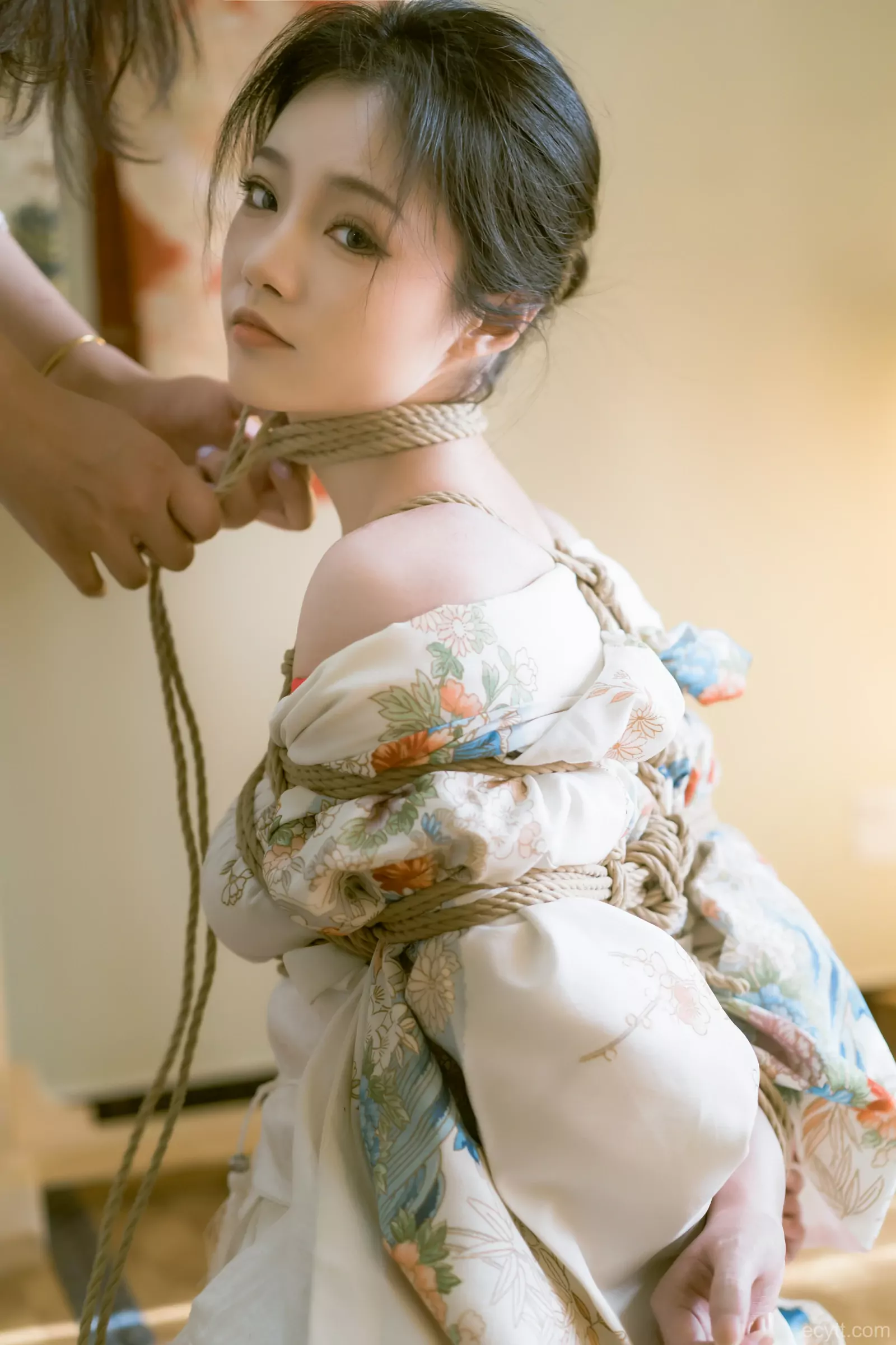 桃良阿宅 – 紧缚 [56P]