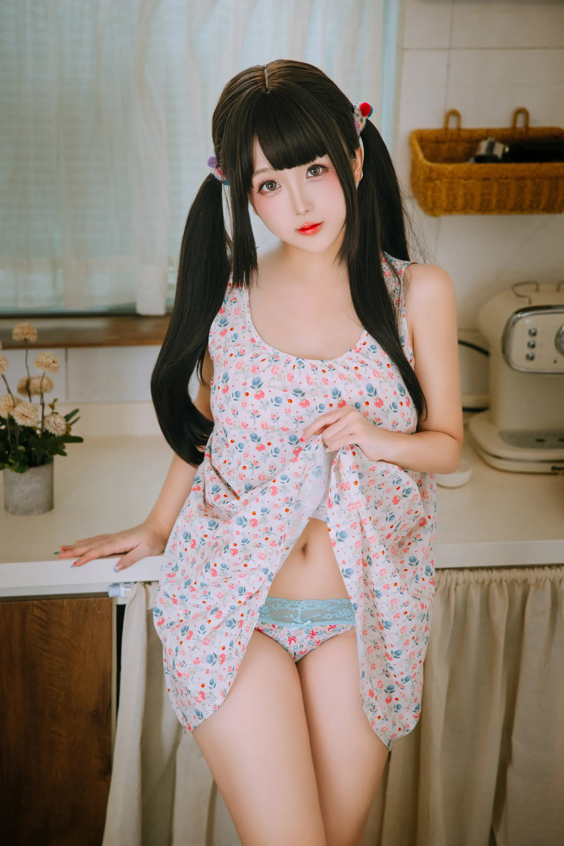 日奈娇 – 厨房 [96P]