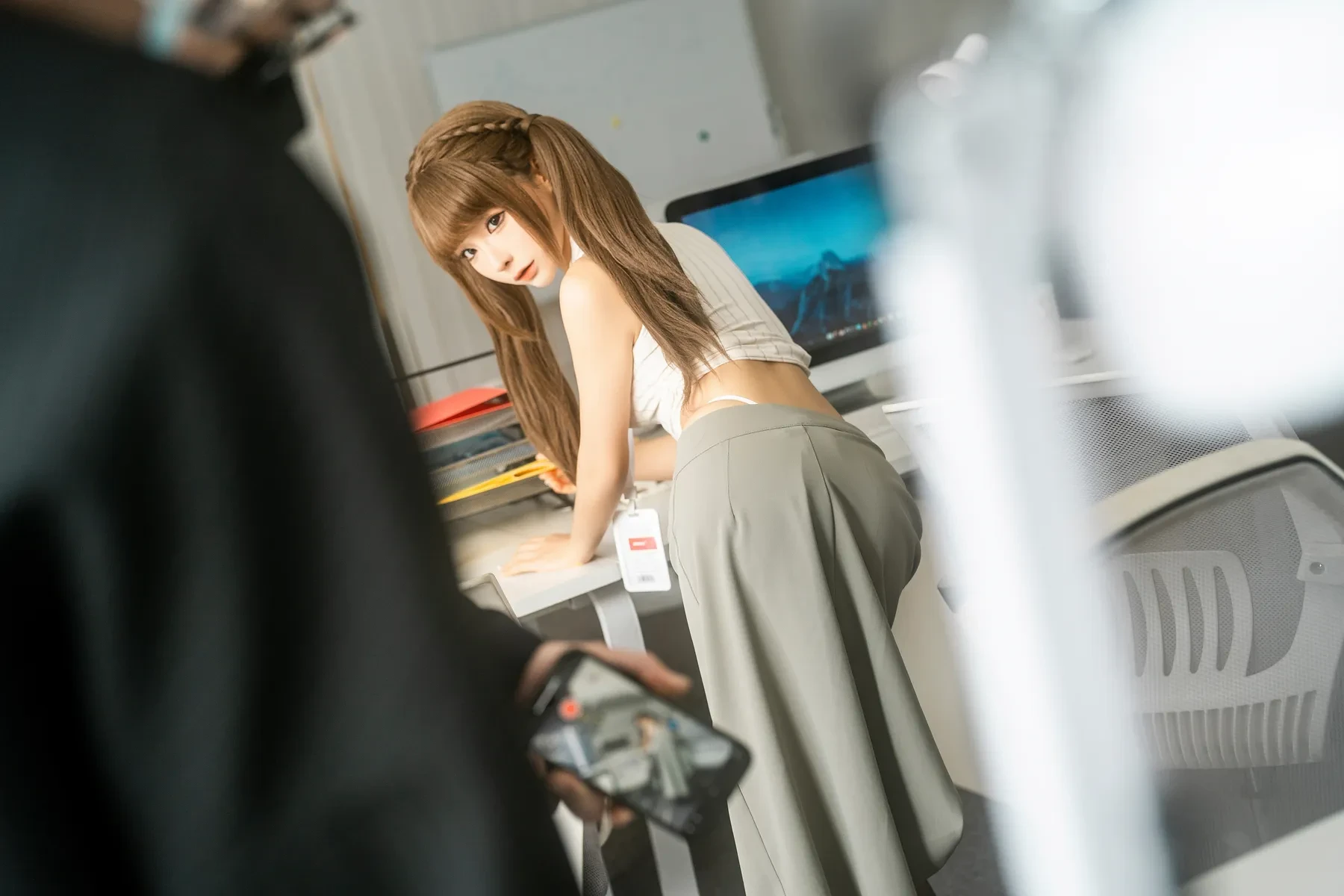 蠢沫沫 – 四月T3订阅《工作时间》[98P]