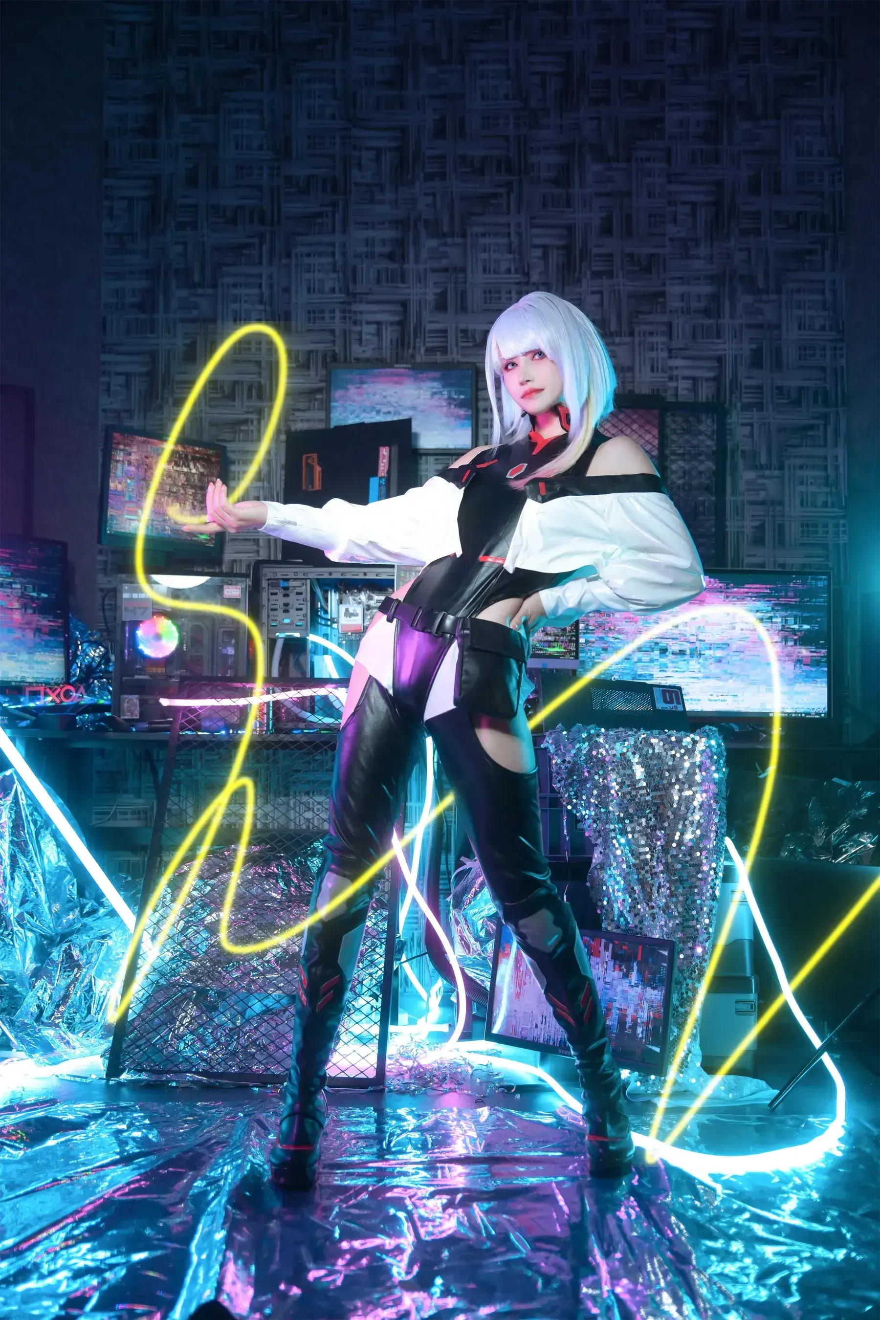 鹿八岁baby – 赛博朋克：边缘行者 露西 [60P]