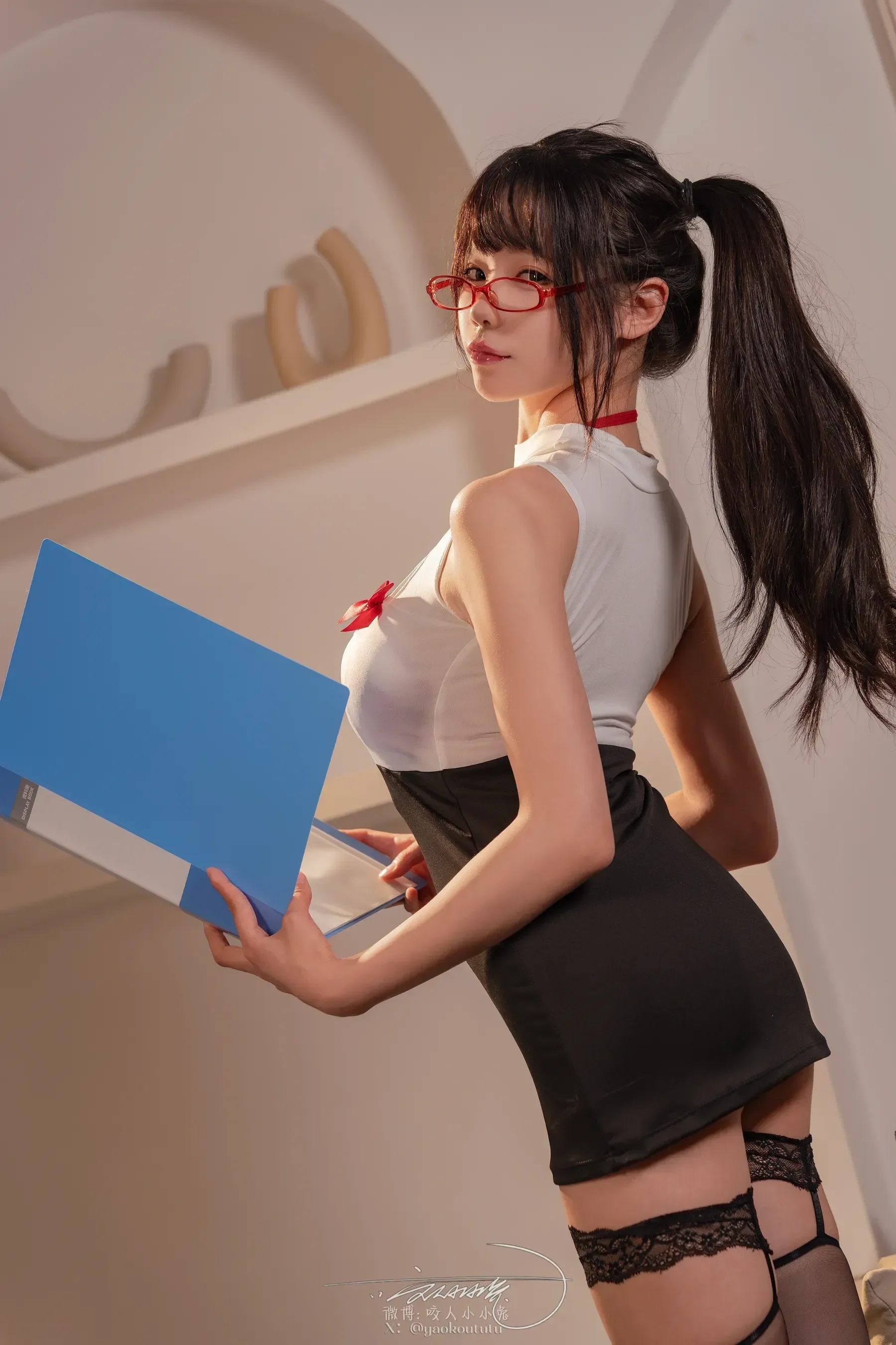 咬一口兔娘 – 家庭教师私授课 [42P]