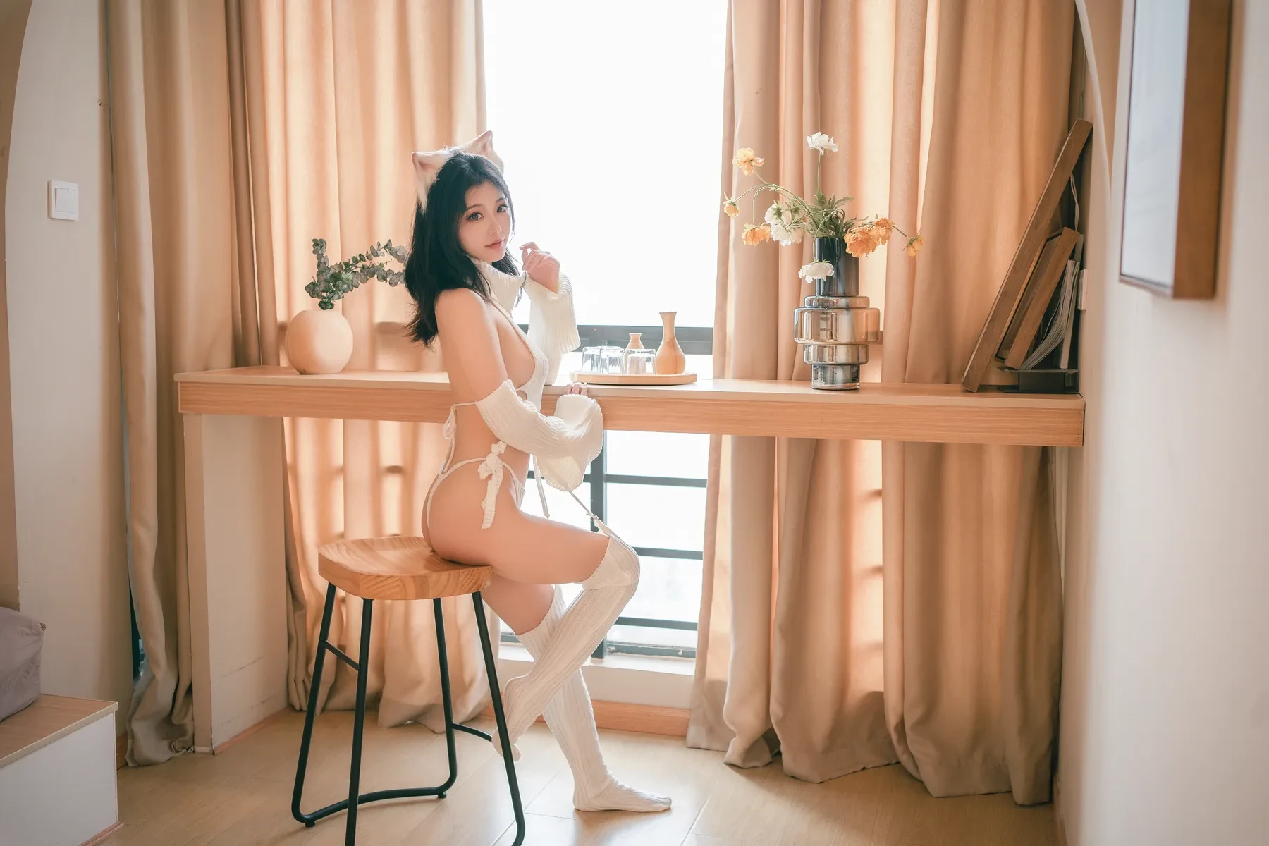 桃良阿宅 – 白毛衣 [65P]