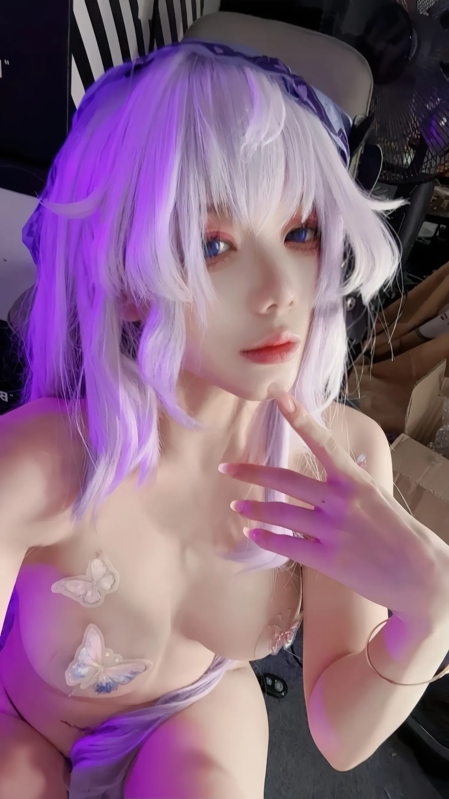 九言 – 黑天鹅 [45P]