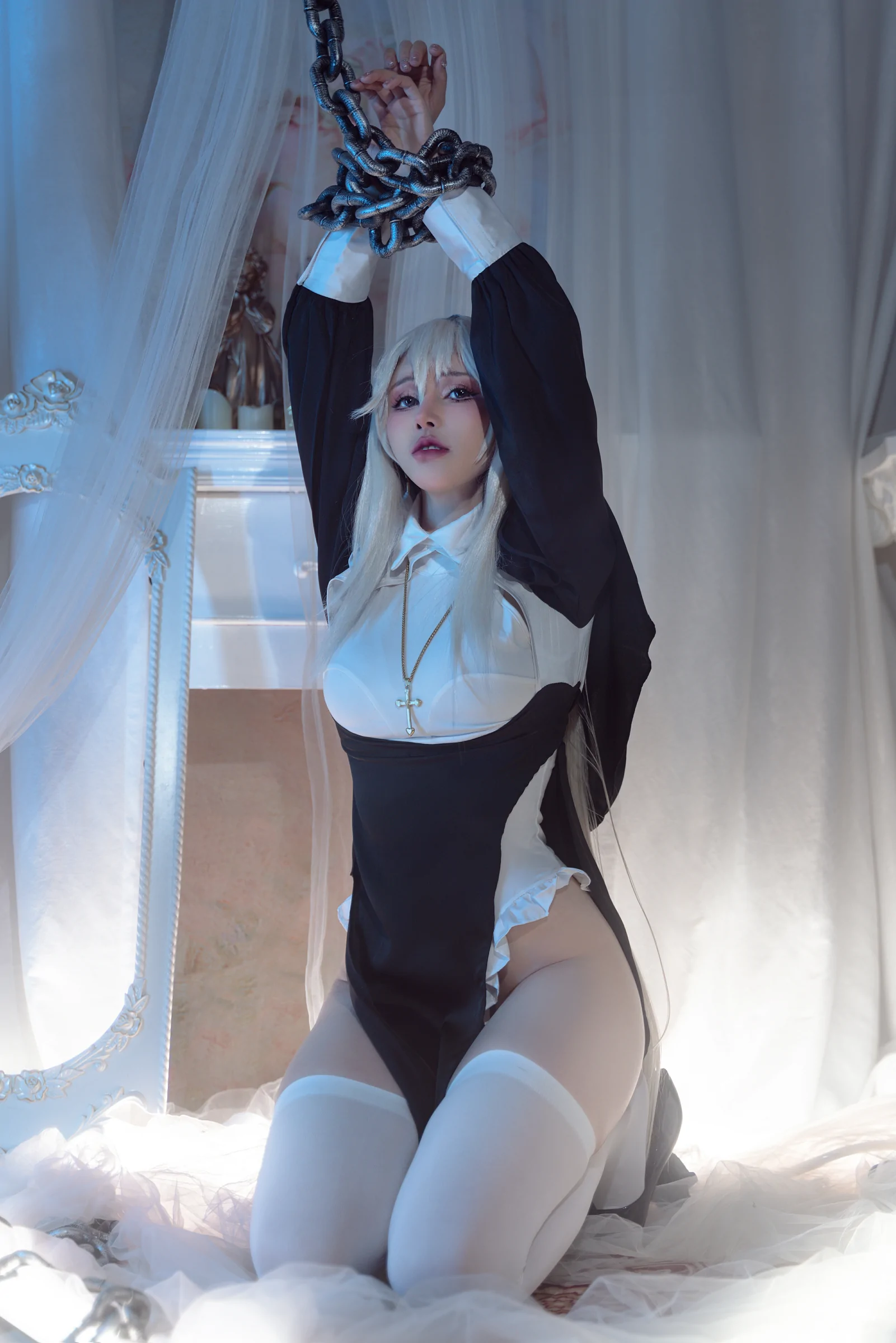 鹿八岁baby - 堕落修女 [61P] 插图1