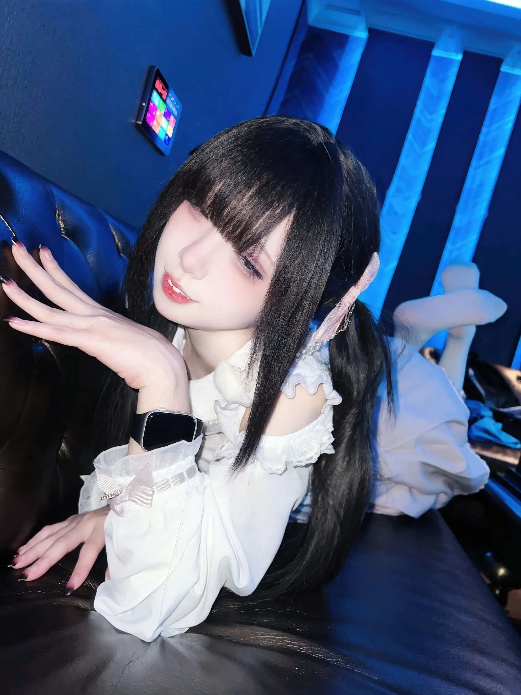 纸悦Etsu_ko - 与地雷系女子的ktv约会 [44P]