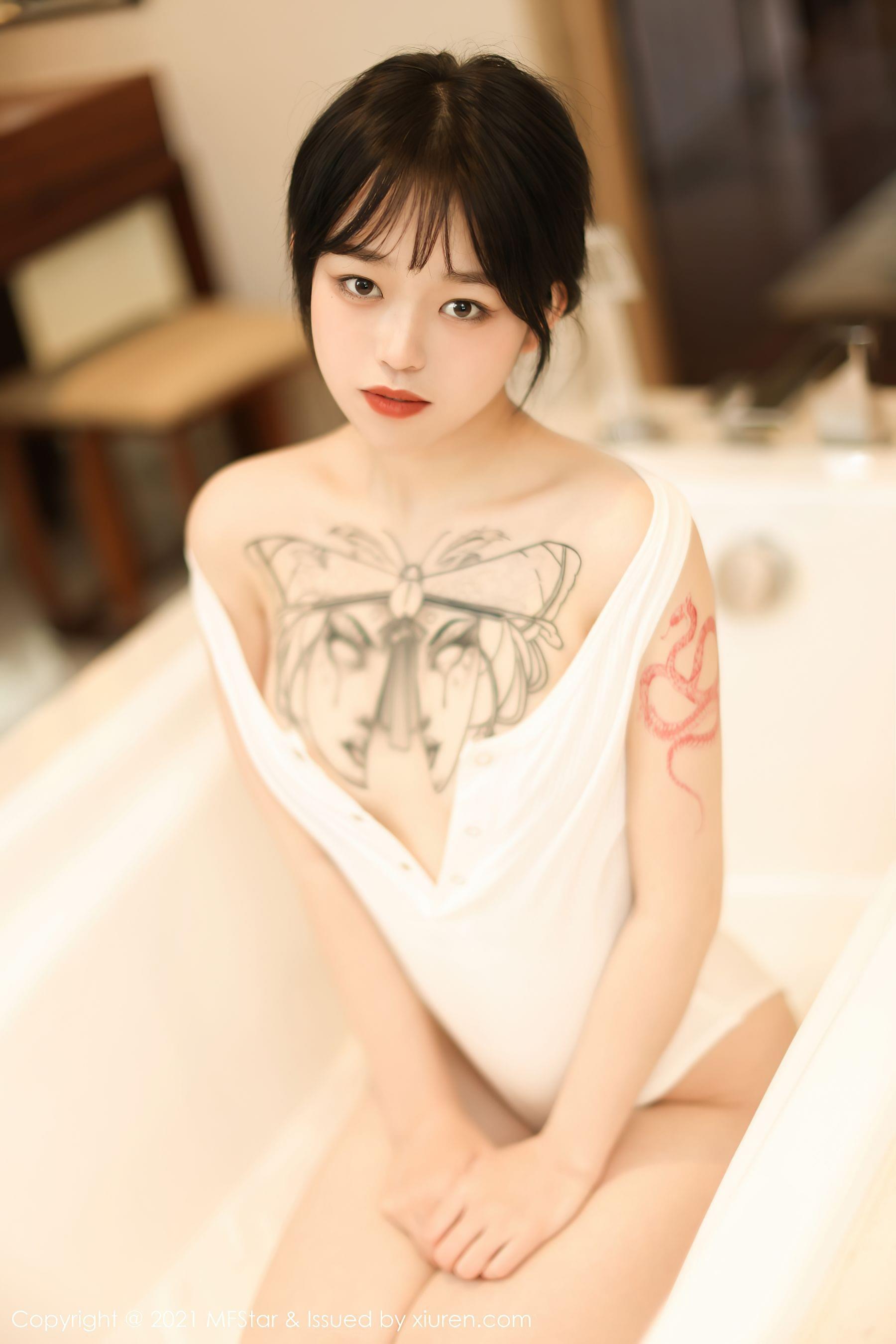 模范学院 Vol.496 奶瓶子 插图1