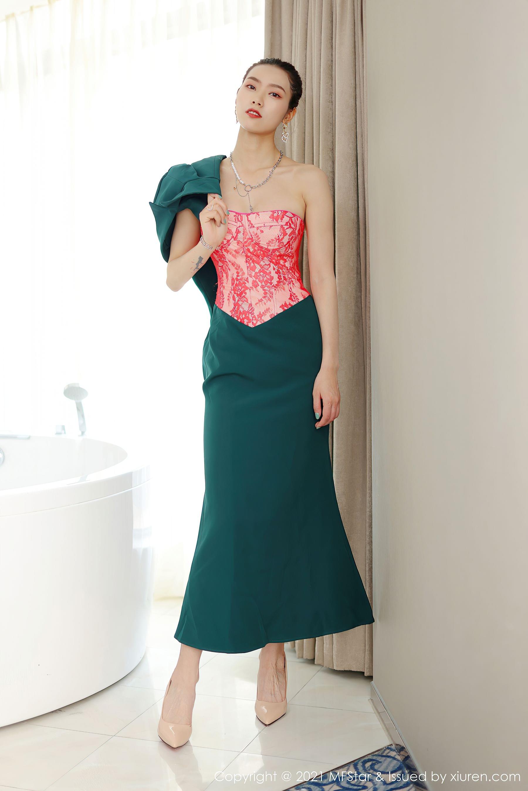 模范学院 Vol.500 方子萱