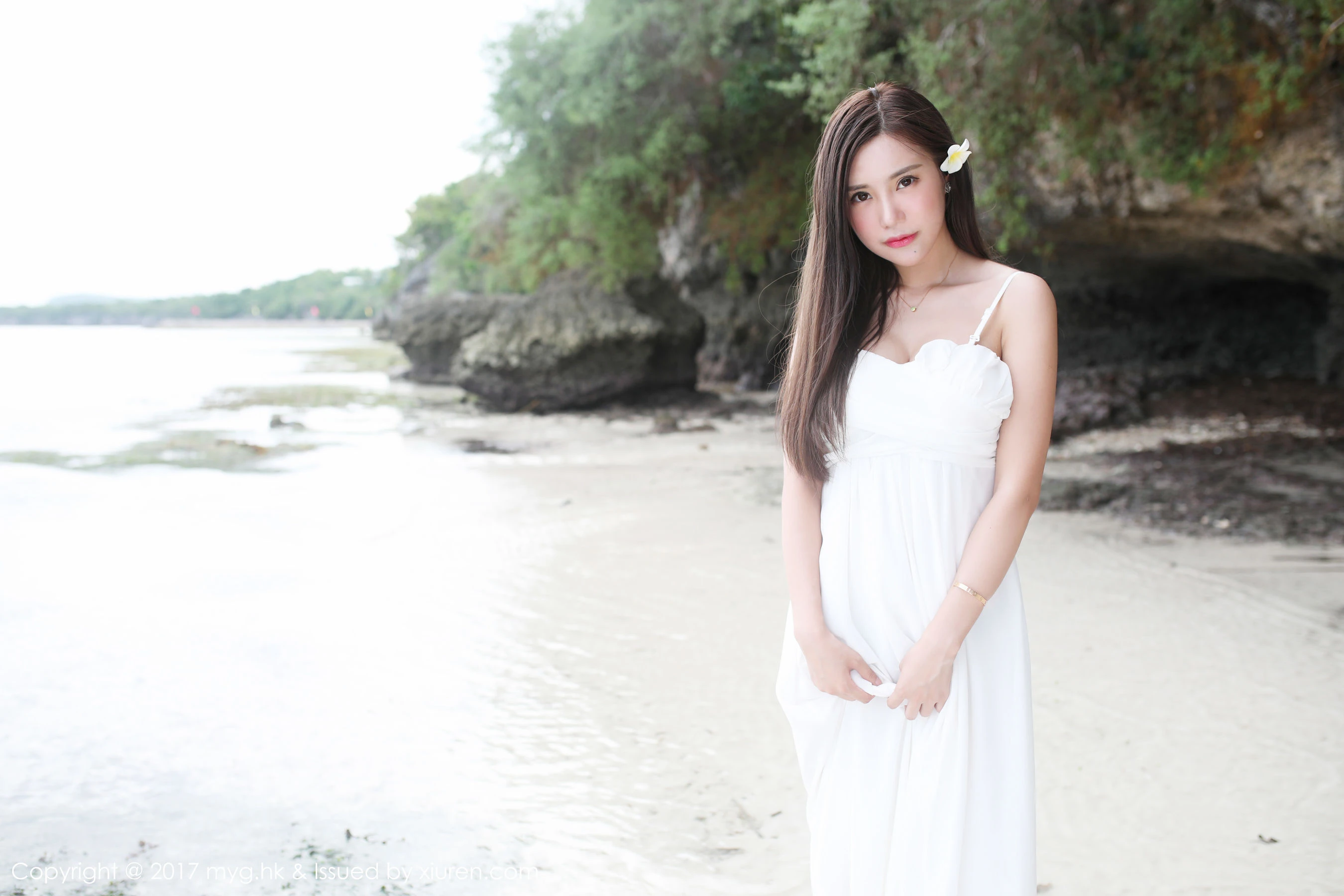 绮里ula《多套服装的合集》 美媛馆 Vol.266