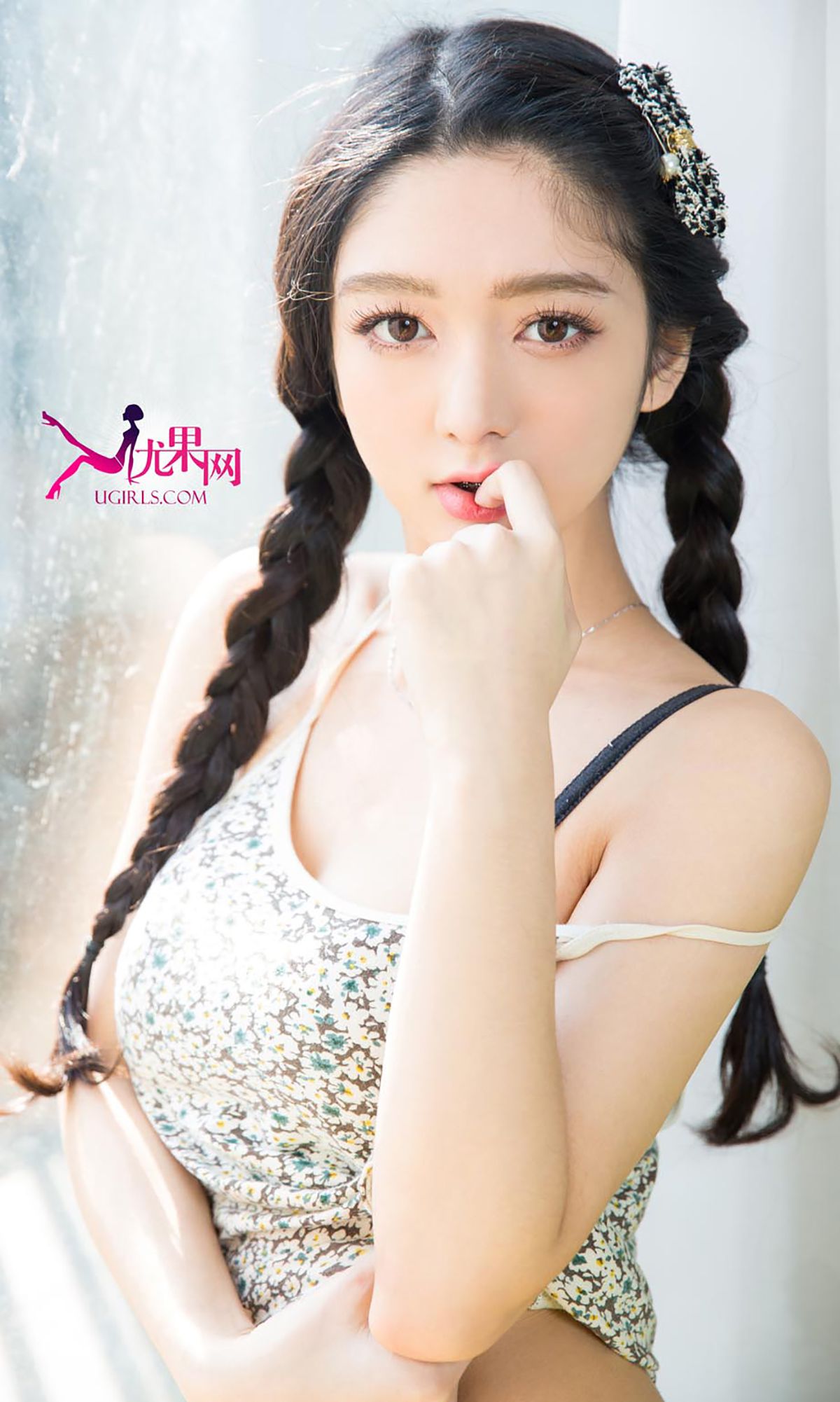 小琪《爱在明媚之春》 UGirls 爱尤物 No.288 [40P]