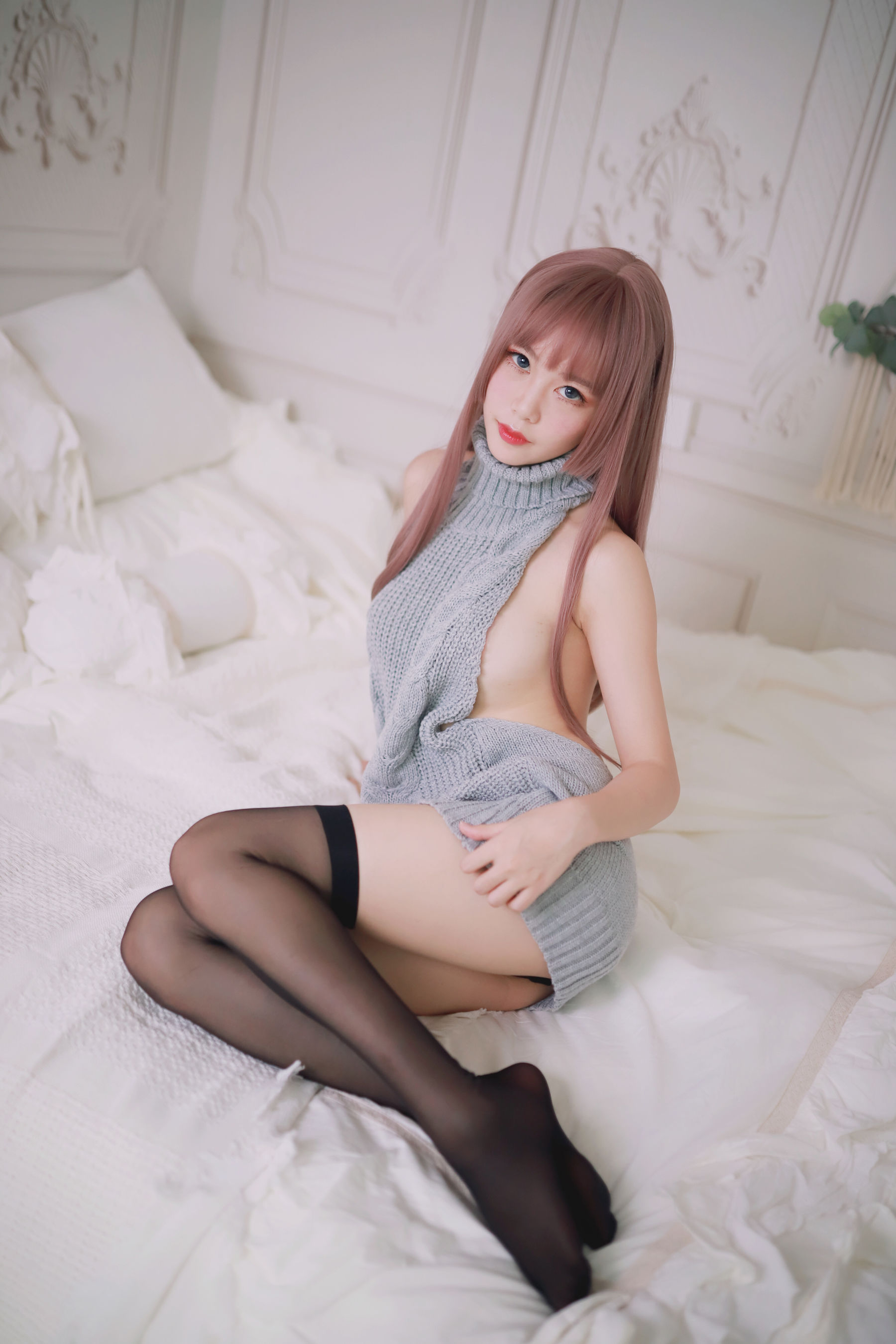 抖娘-利世 – 漏背毛衣 [30P]