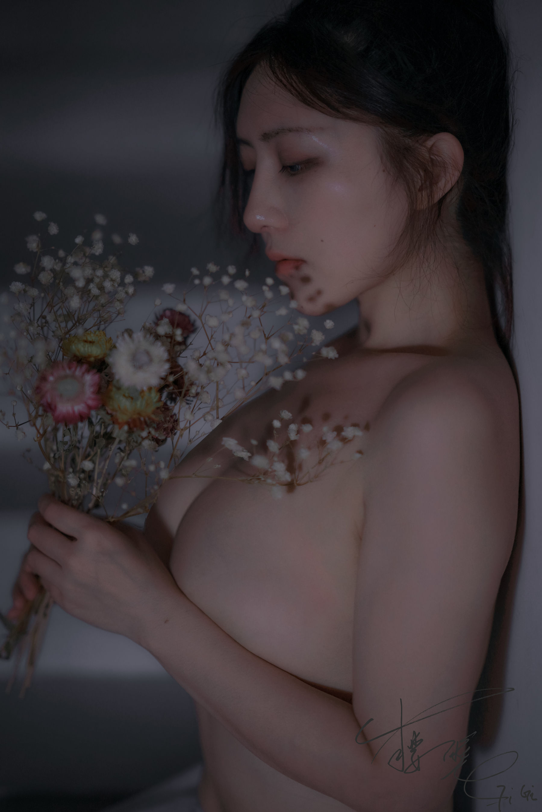 网络红人樱晚gigi – 月光 [25P]