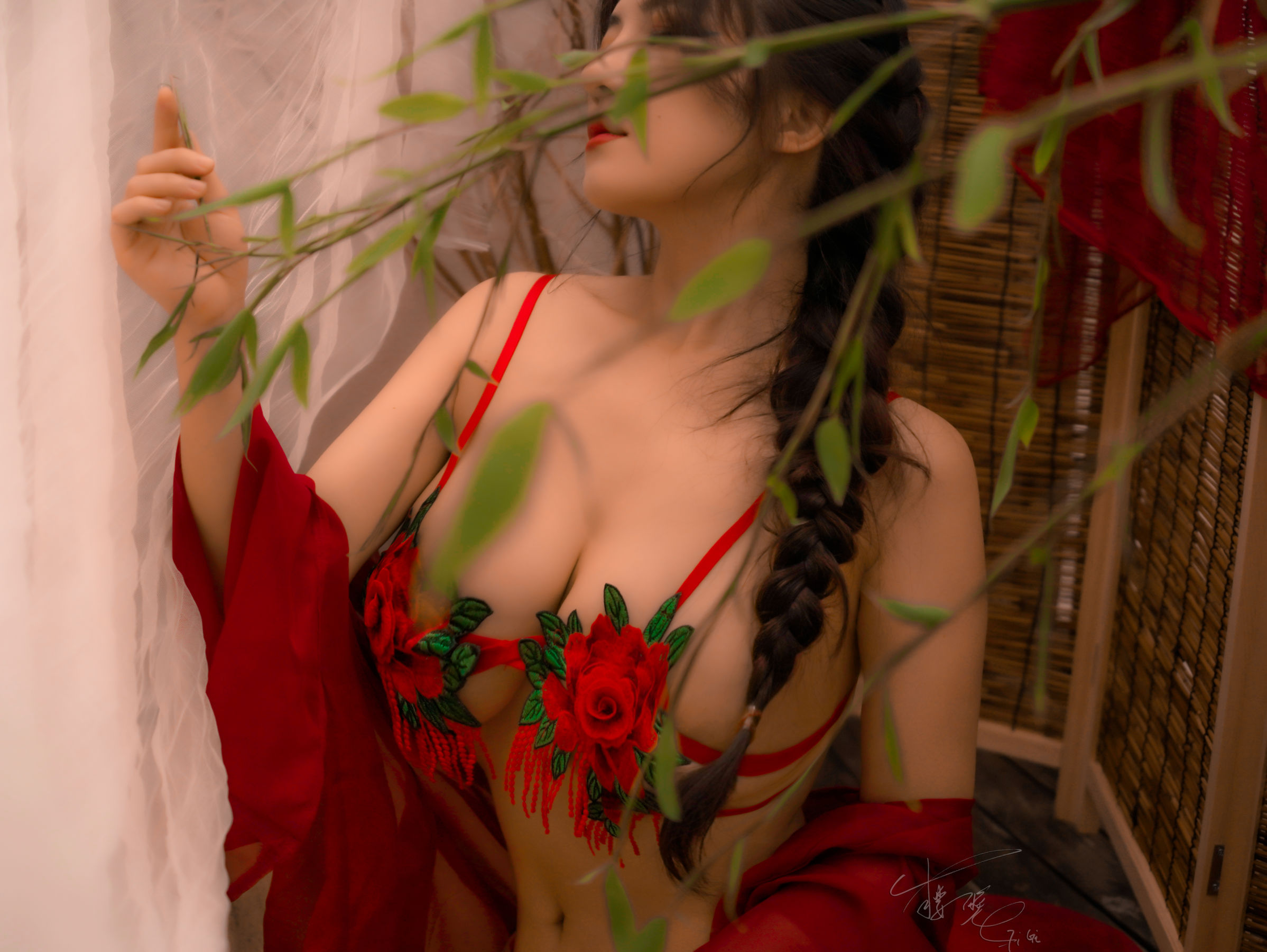 网络红人樱晚gigi – 胭花 [21P]