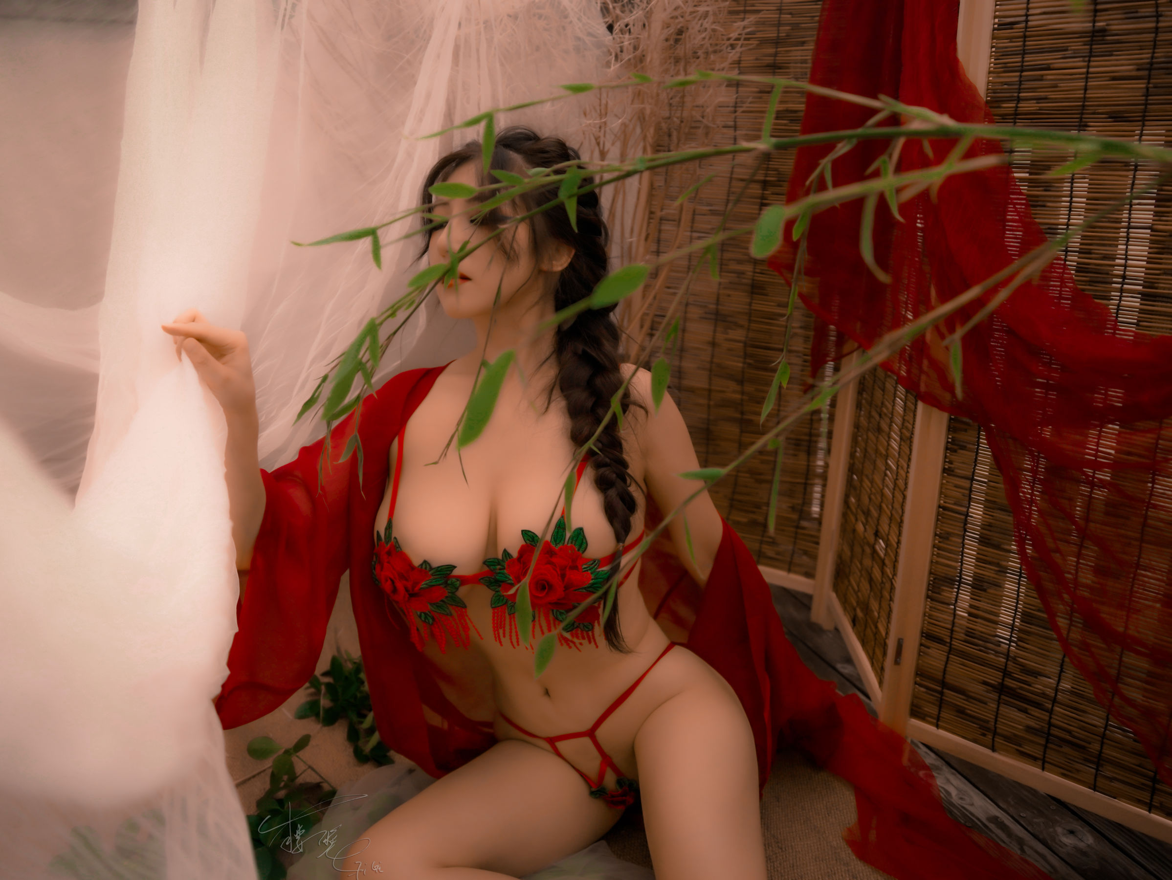 网络红人樱晚gigi – 胭花 [21P]