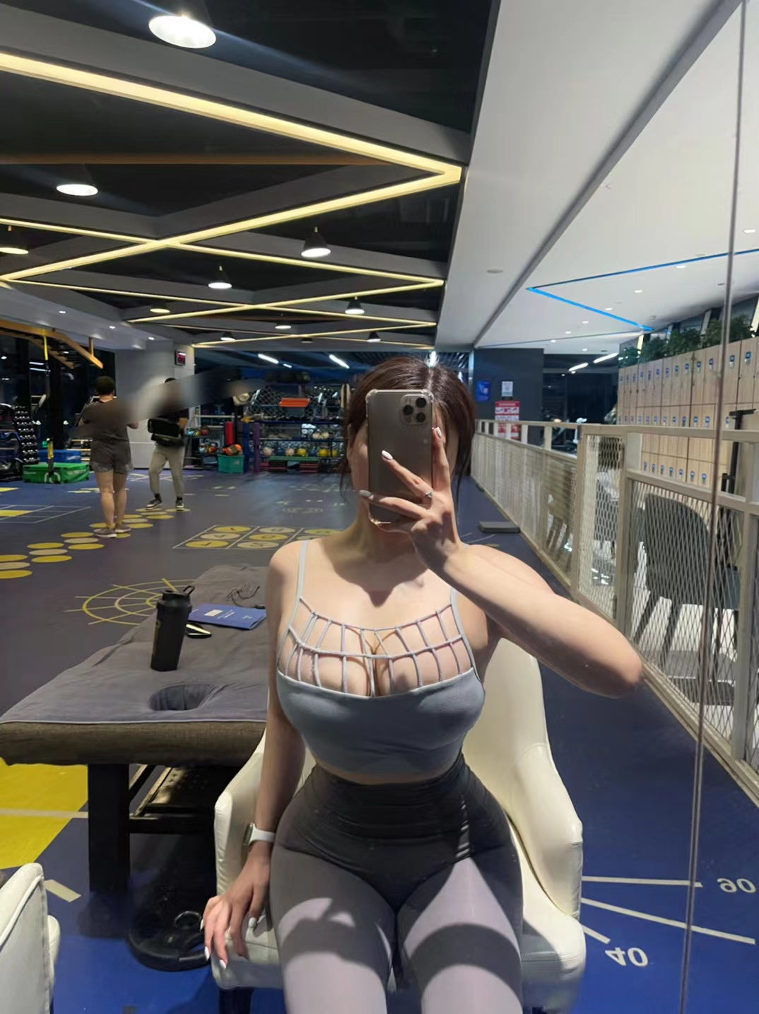 奶宝妹纸 – 打网球吗 [18P]