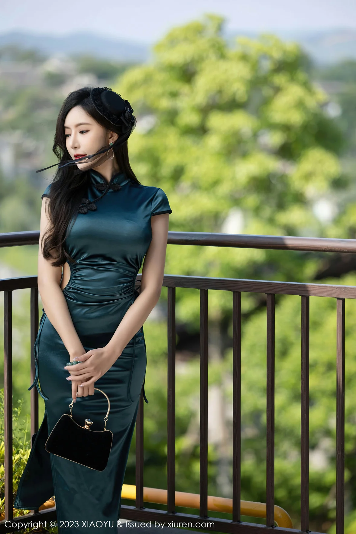 XIAOYU 语画界 Vol.1048 王馨瑶 暗绿色旗袍 [85P]