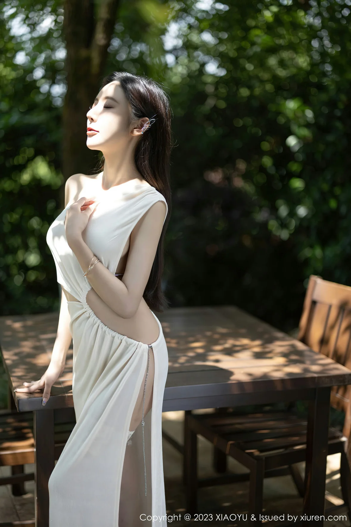 XIAOYU 语画 Vol.1082 王馨瑶yanni 黑色情趣内衣贵州旅拍 [87P]