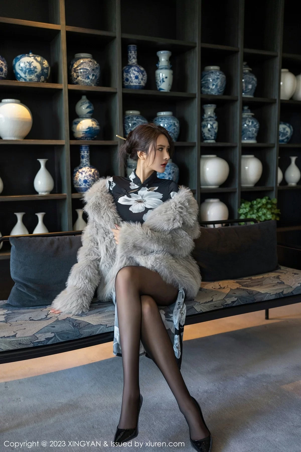 星颜社 VOL.221 Emily尹菲 [81P]