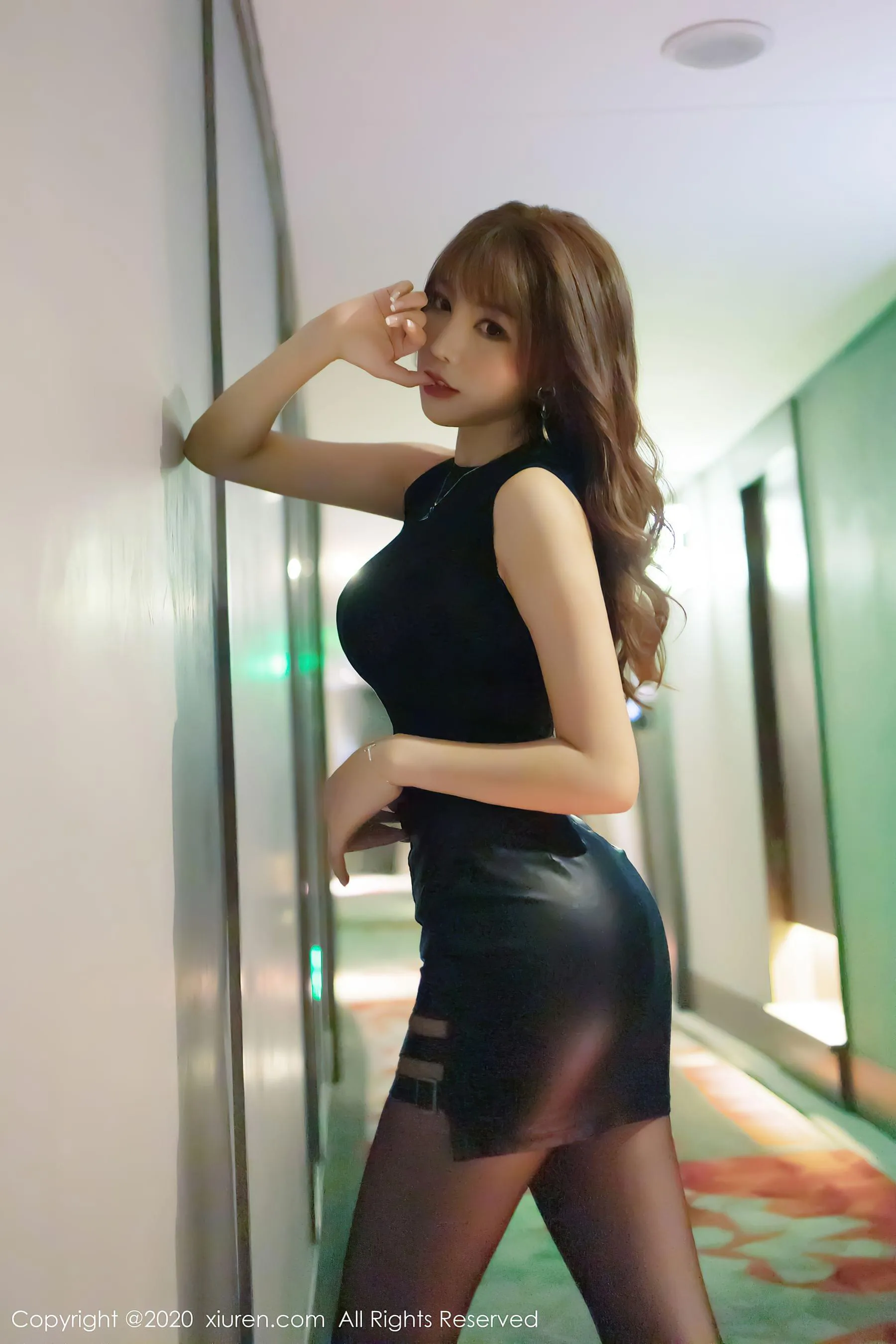 秀人 No.2445 芝芝Booty