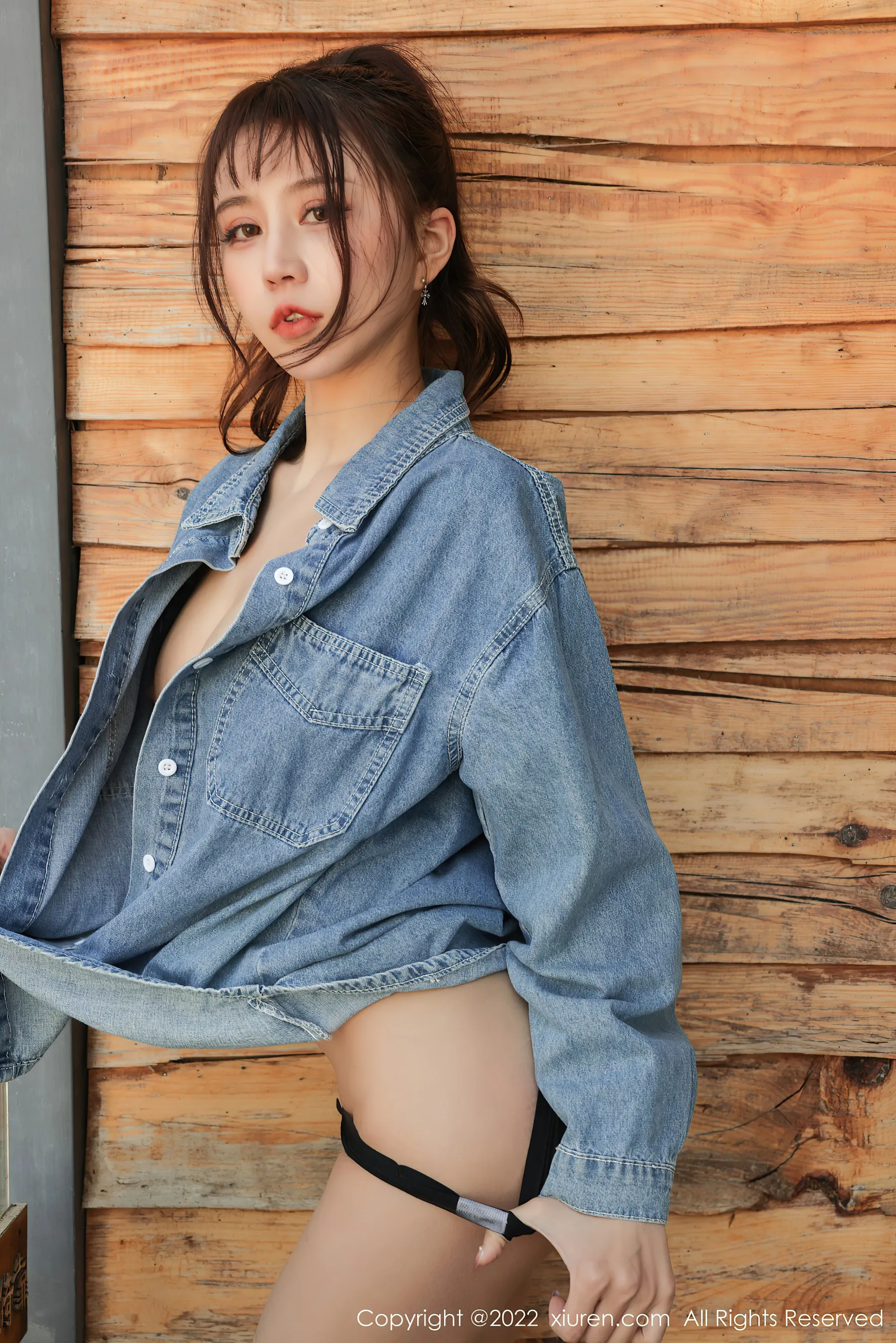 秀人网 No.4804 tina_甜仔 大理户外旅拍