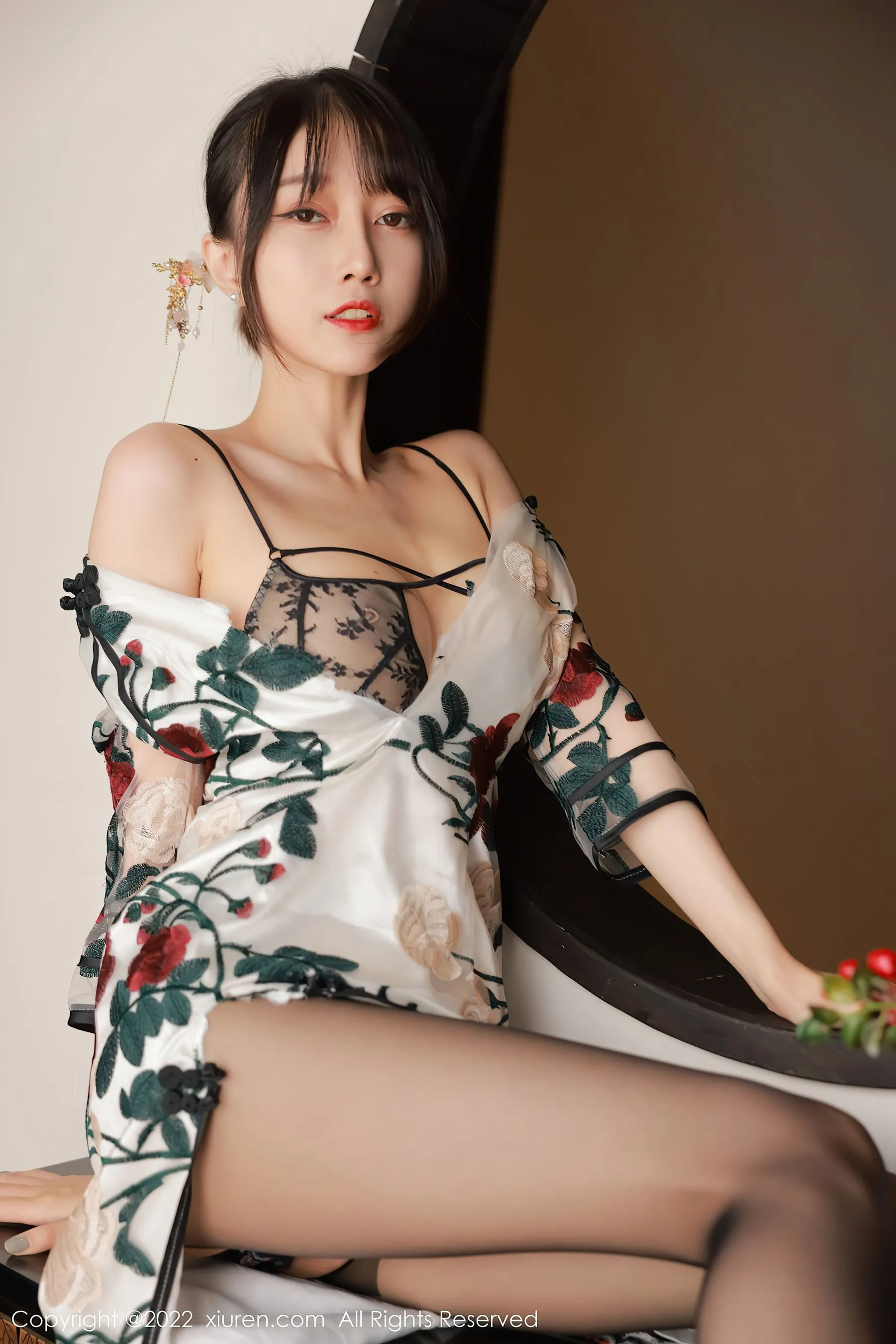 秀人网 No.5199 玥儿玥er