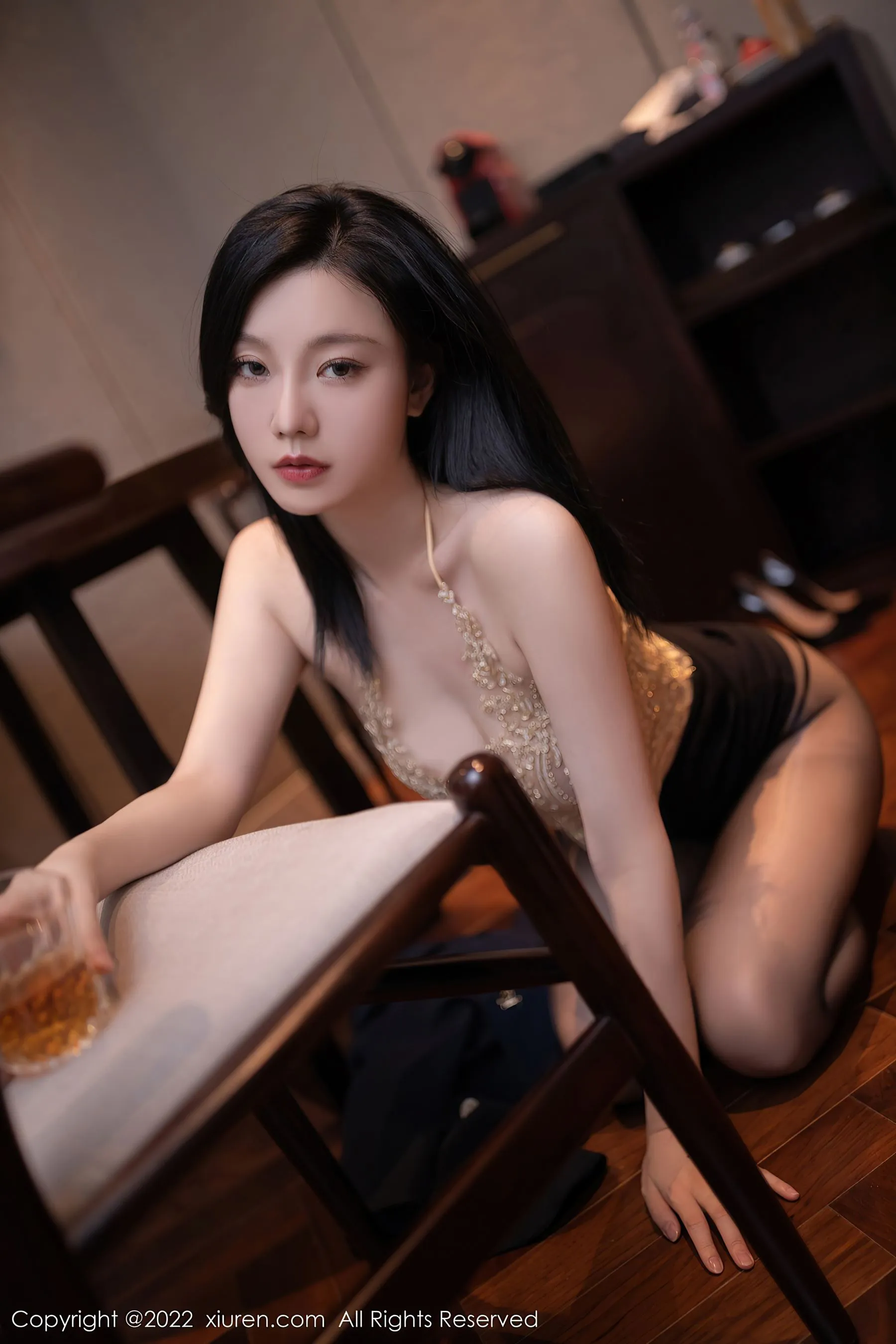 秀人网 No.6051 安然anran 黑丝美腿