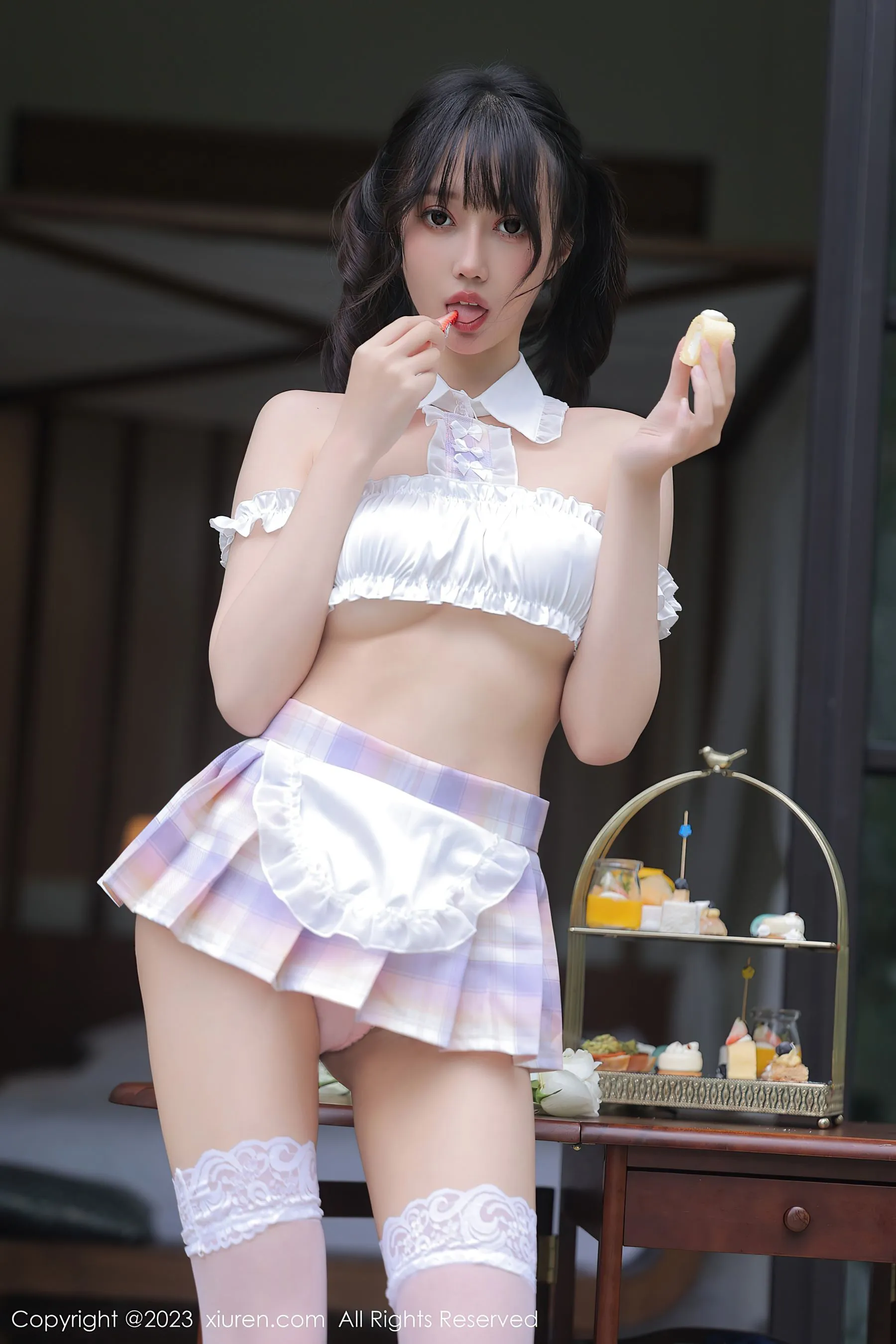 秀人网 No.6392 玥儿玥er 女仆服美腿