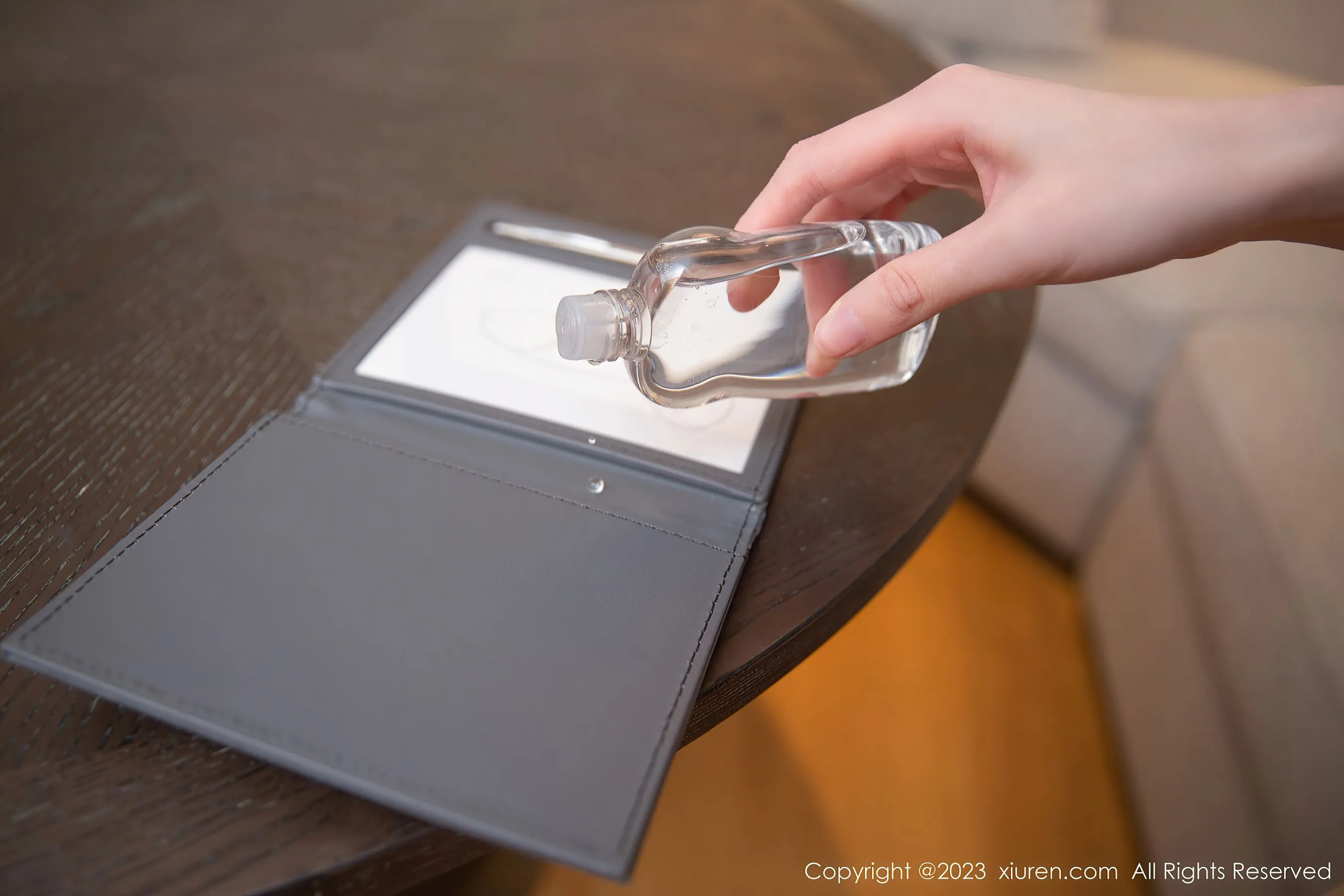 秀人网 No.6680 是小逗逗 丝袜美腿