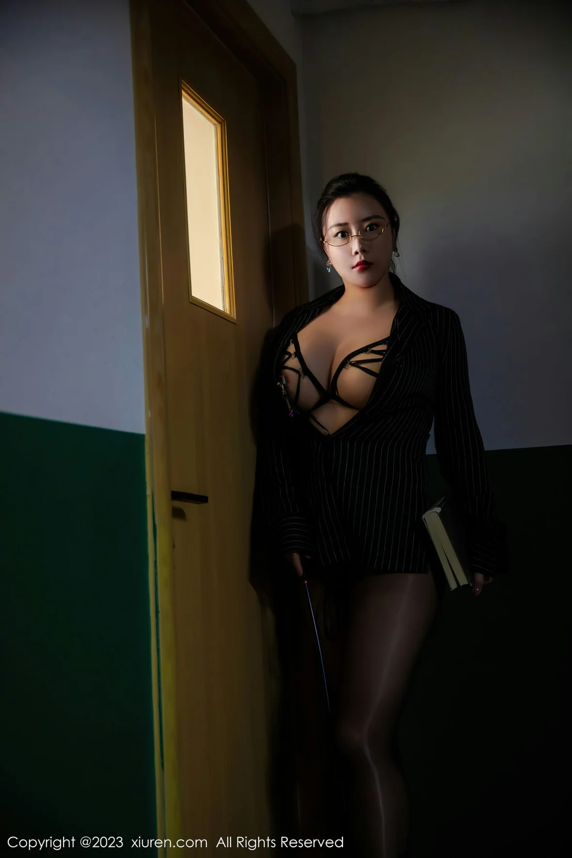 XiuRen 秀人 No.6823 王婉悠Queen 情趣内衣极致妩媚写真 [91P]