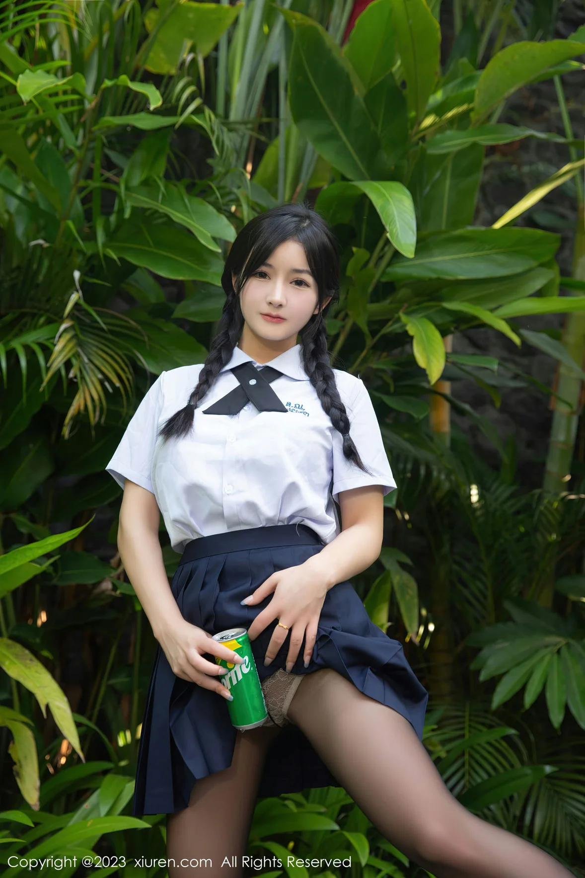 XiuRen 秀人 No.6940 谭小灵 新人学妹制服巴厘岛旅拍 [77P]