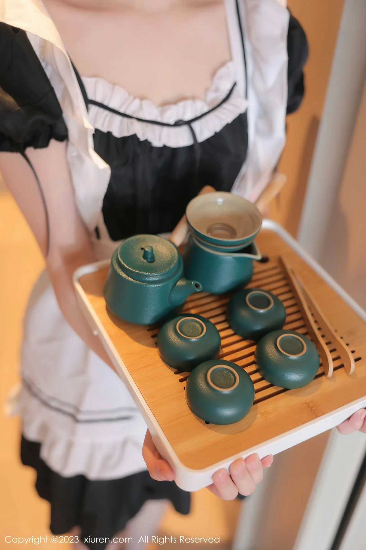 XiuRen 秀人 No.7034 林悠悠 黑色女仆性感写真 [85P]