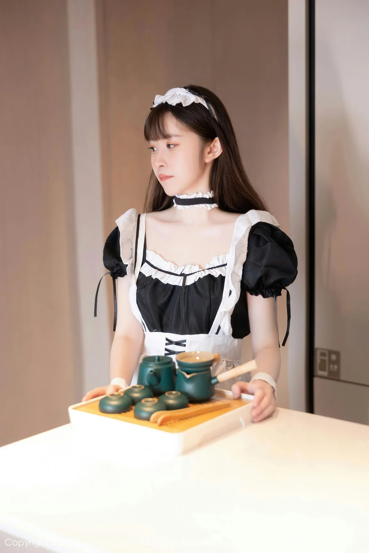 XiuRen 秀人 No.7034 林悠悠 黑色女仆性感写真 [85P]