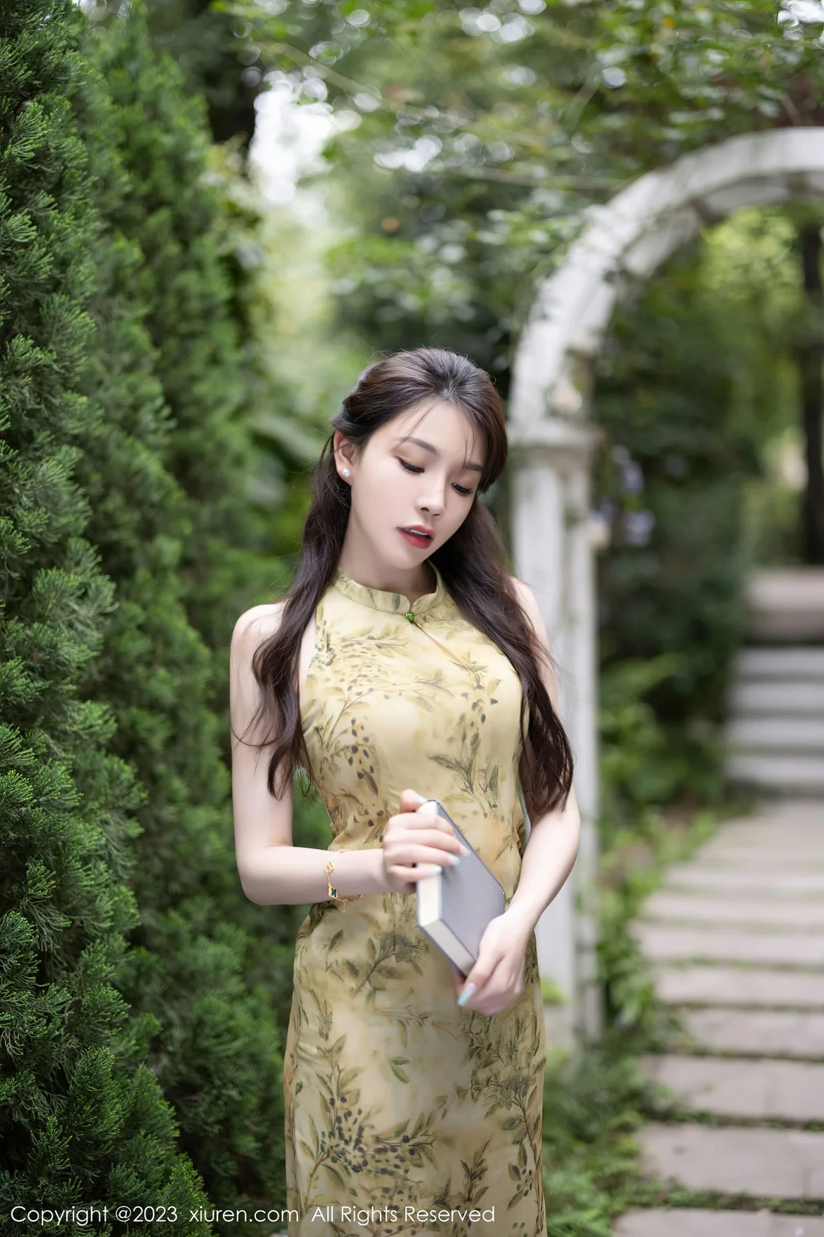 XiuRen 秀人 No.7083 徐莉芝Booty 欧式文艺风性感写真 [82P]