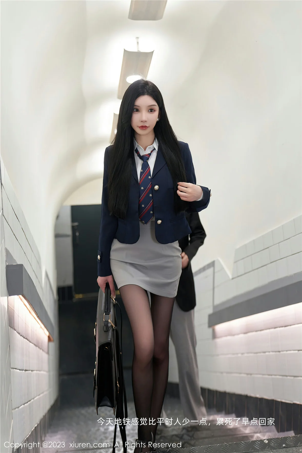 XiuRen 秀人 No.7086 周于希Sally 主题《不能说的秘密》心愿旅拍 [101P]