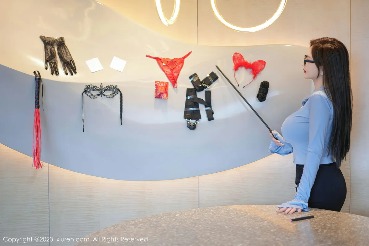 XiuRen 秀人 No.7095 Carol周妍希 魅惑黑丝性感写真 [77P]