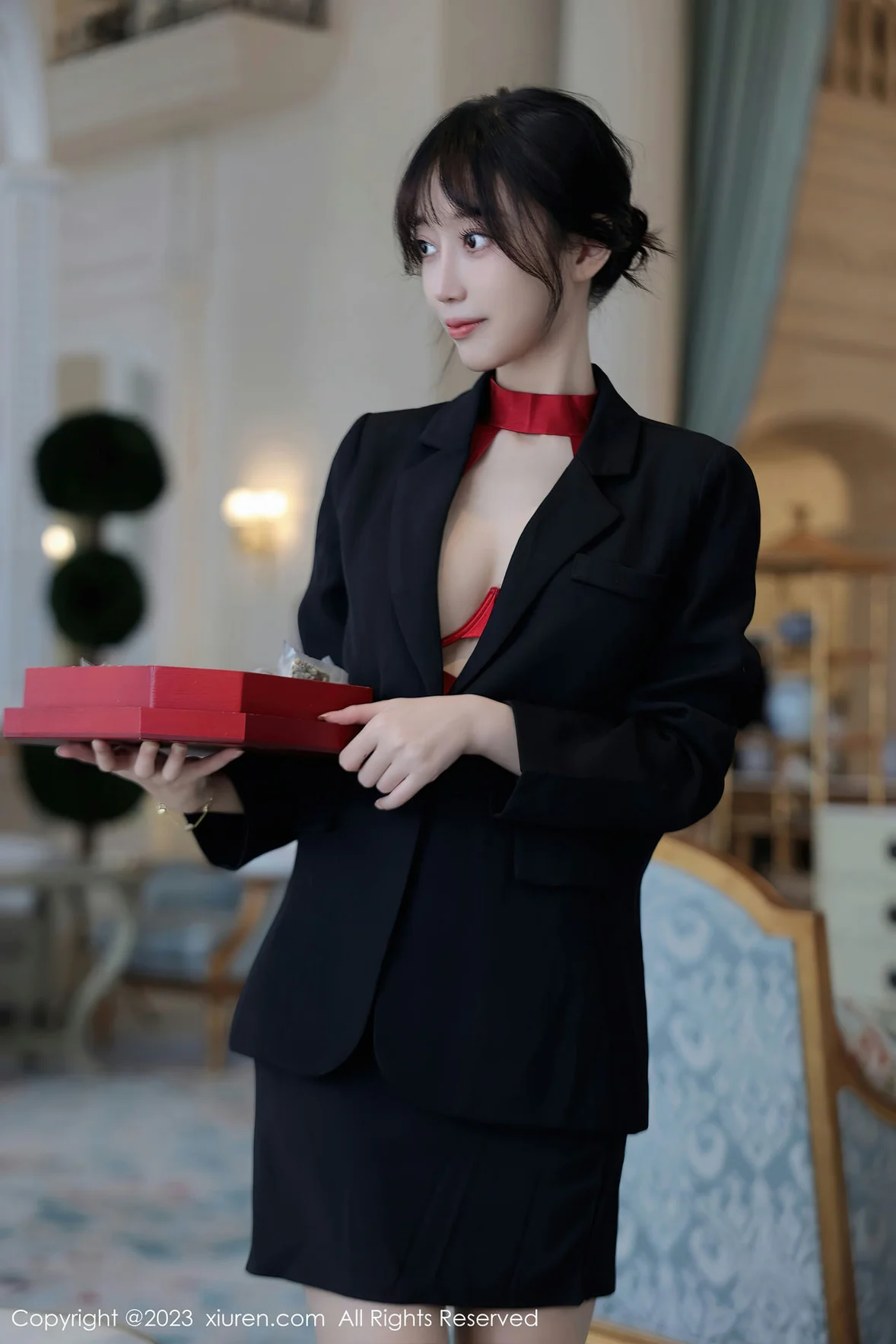 XiuRen 秀人 No.7102 玥儿玥er 红色情趣杭州旅拍 [64P]