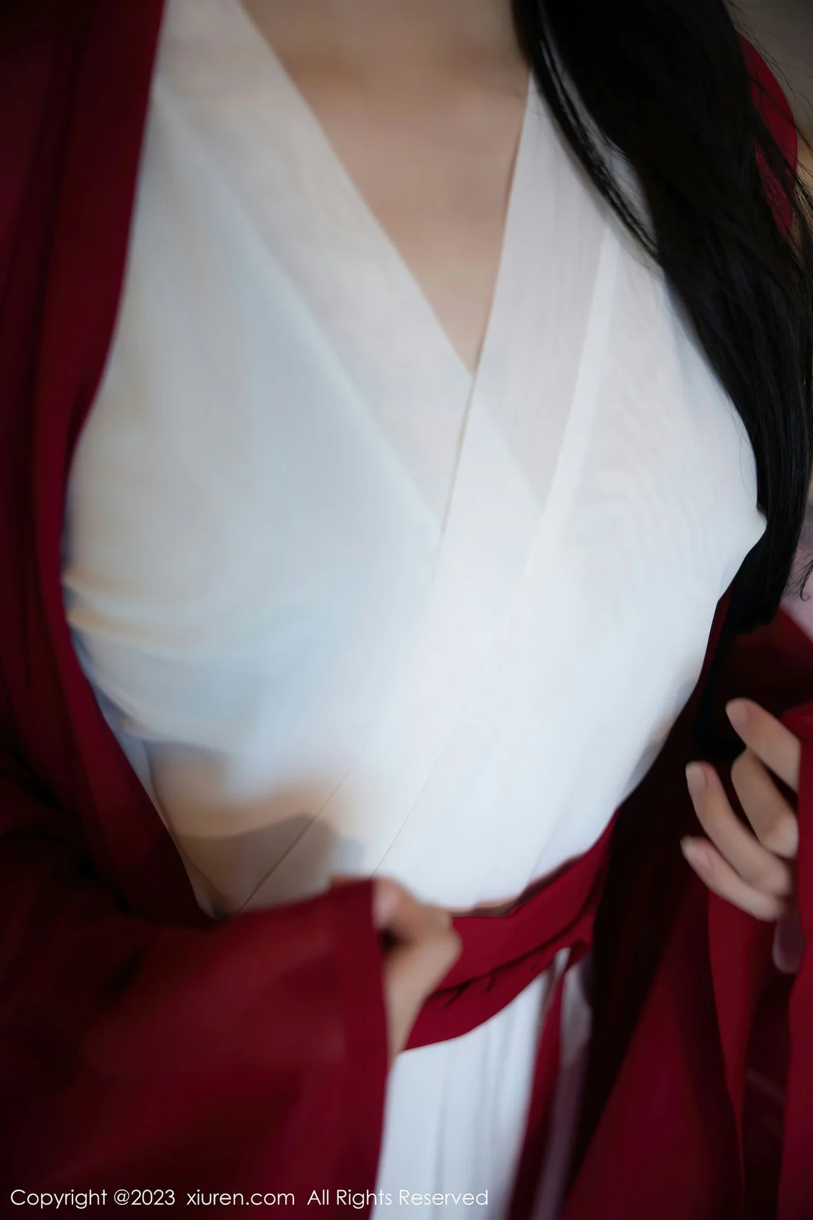 XiuRen 秀人 No.7192 幼幼 红色古装性感写真 [93P]