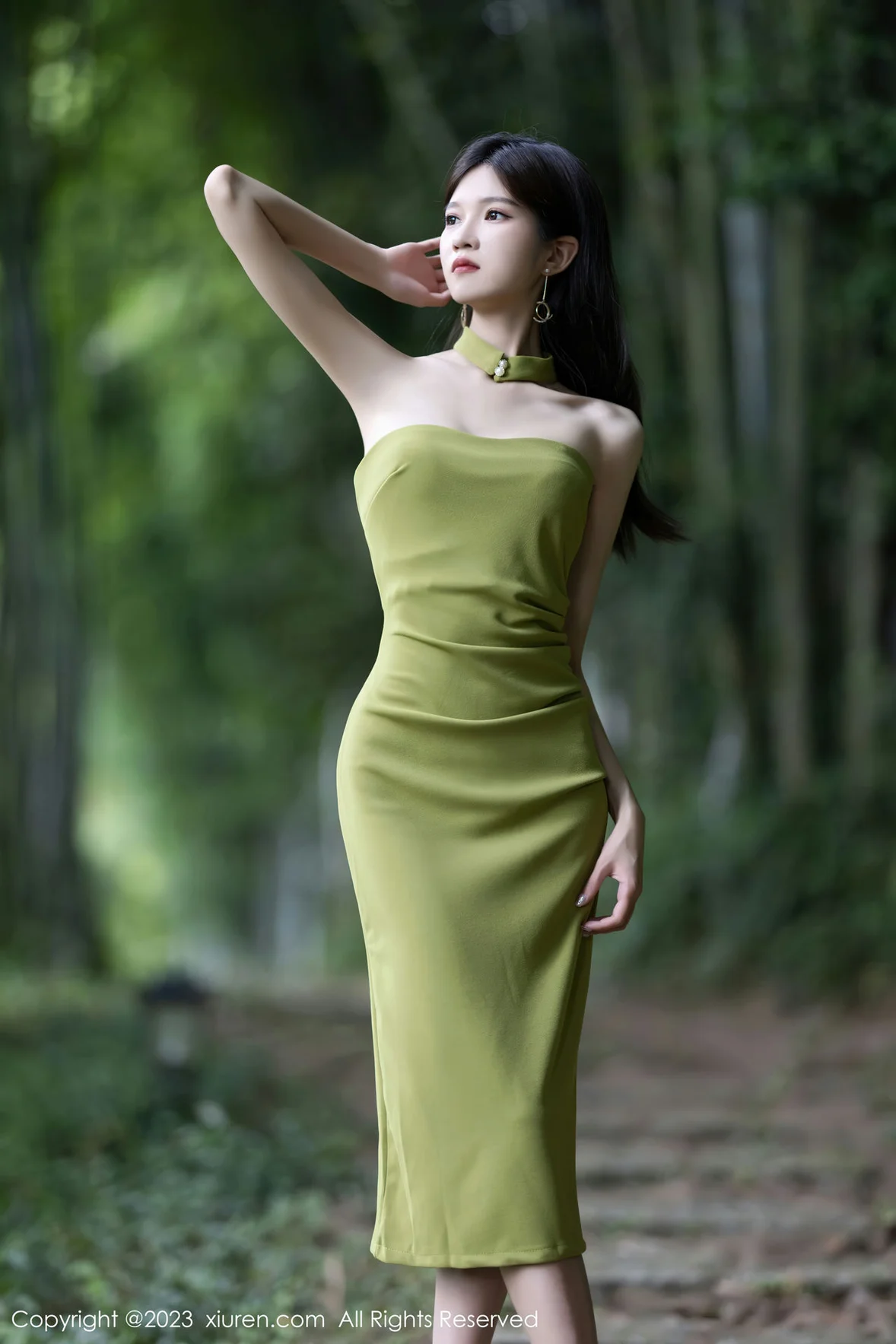 XiuRen 秀人 No.7241 程程程 链式内衣安吉旅拍 [84P]