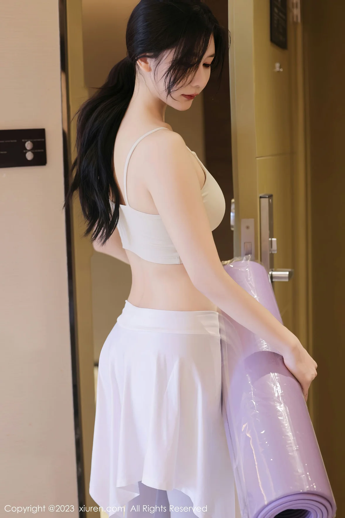 XiuRen 秀人 No.7294 尹甜甜 瑜伽写真广州旅拍 [68P]