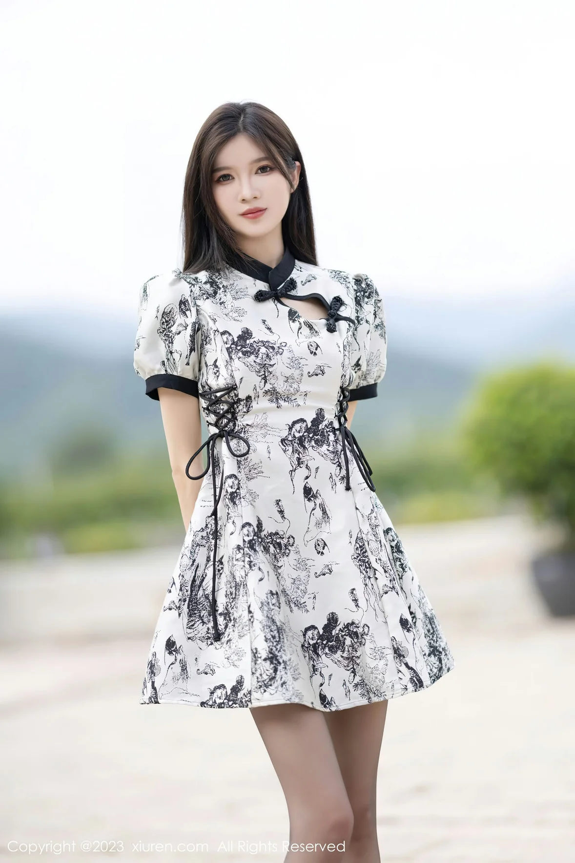 秀人网 No.7320 程程程- 香肩蕾丝内衣安吉旅拍 [84P]