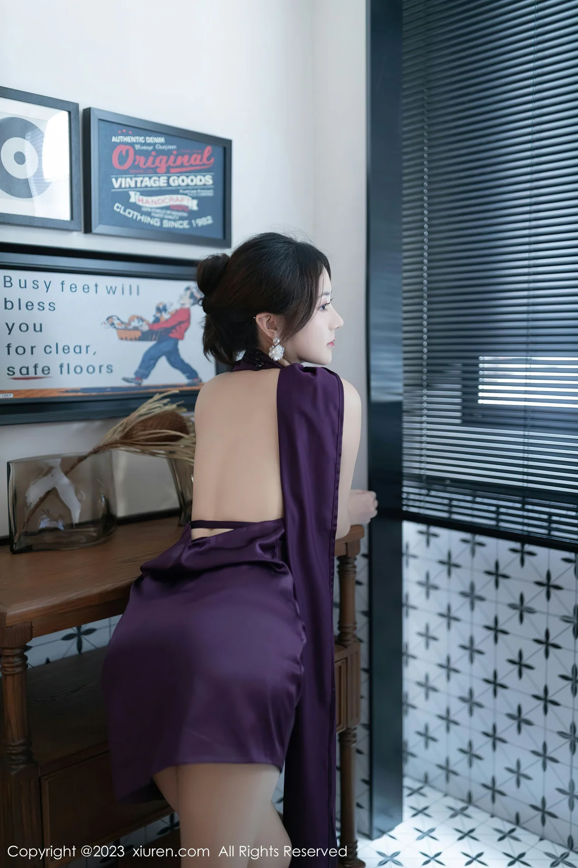 XiuRen 秀人 No.7324 鱼子酱Fish 连衣短裙性感写真 [82P]