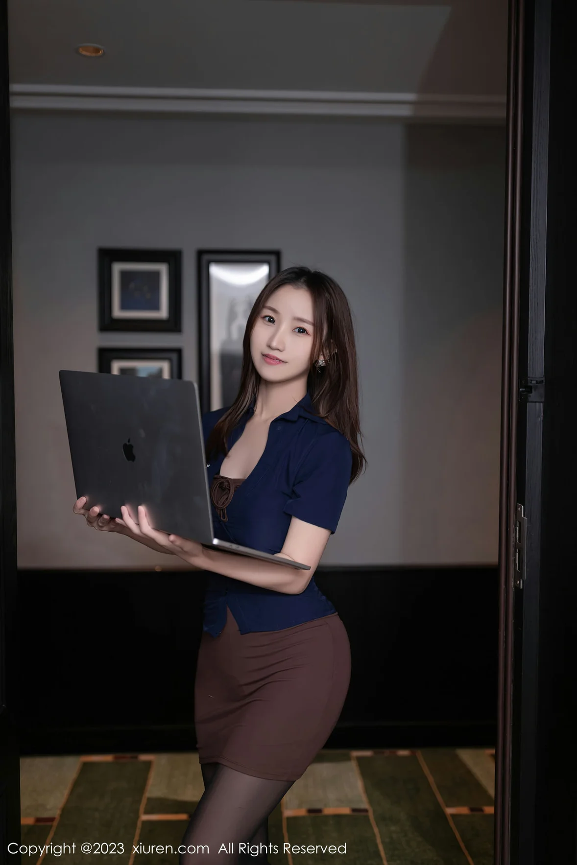 XiuRen 秀人 No.7417 杏子Yada 连体衣性感写真 [86P]