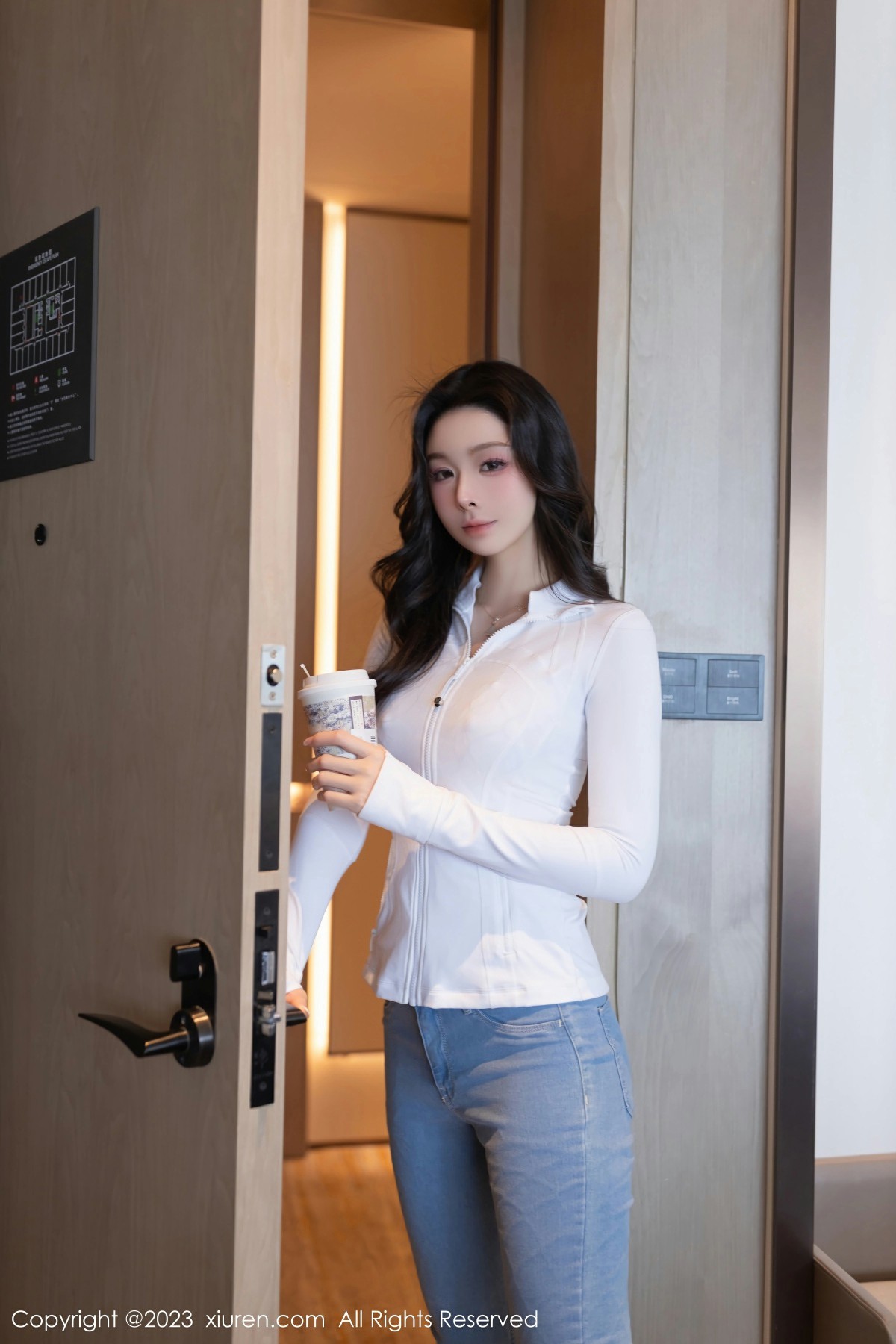 Xiuren 秀人 No.7639 是小逗逗 [80P]