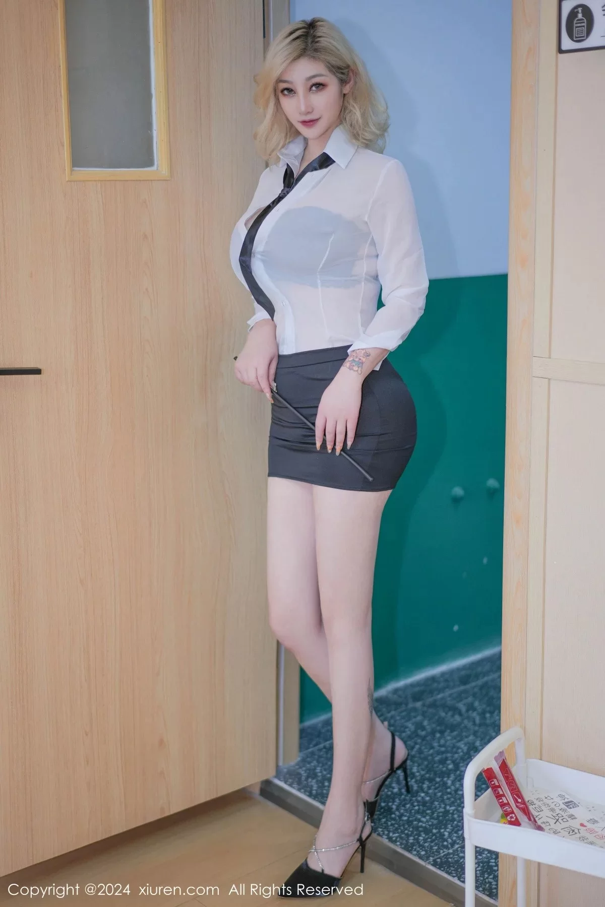 XiuRen 秀人 No.7950 妲己_Toxic [70P]