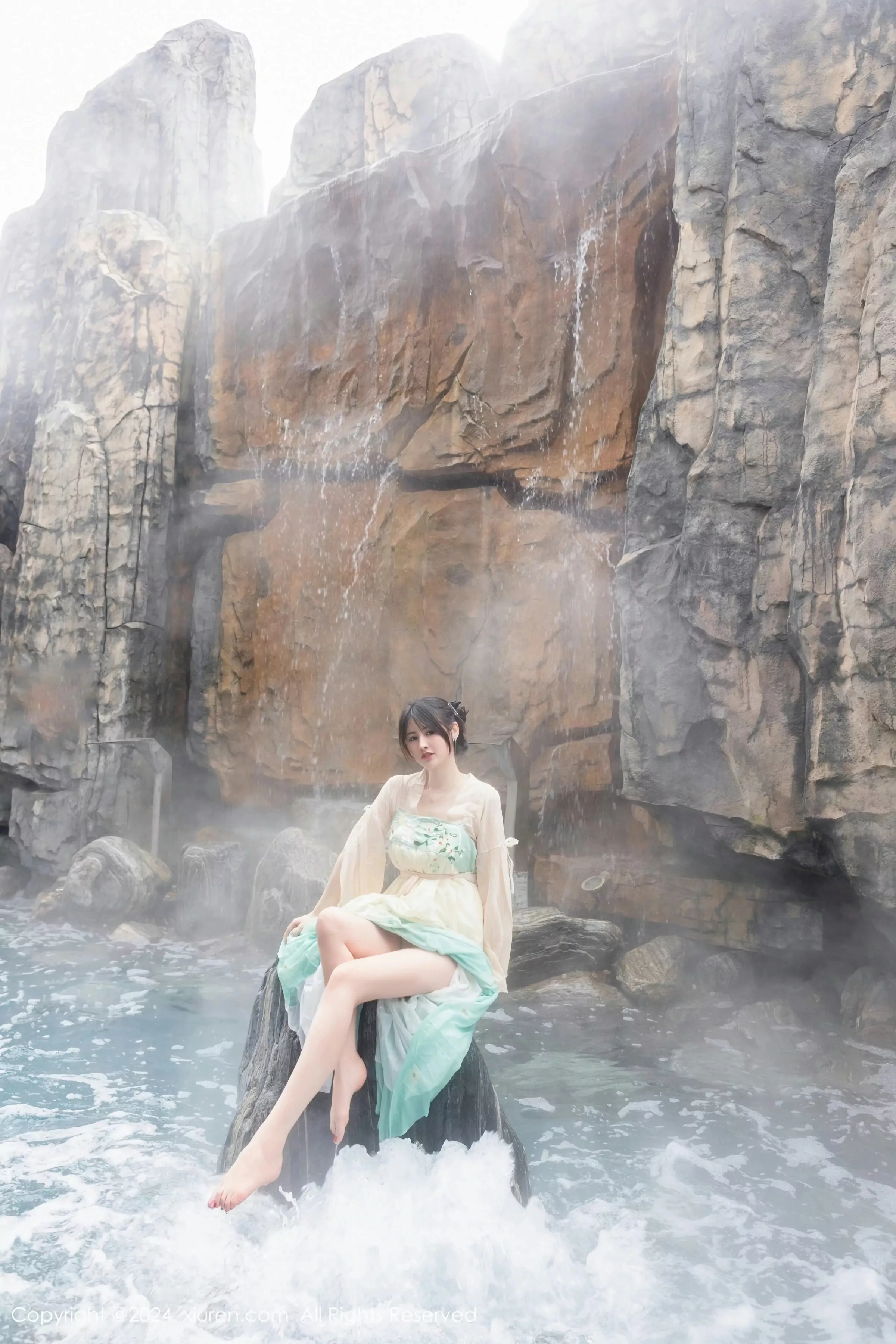 XiuRen 秀人 No.8128 诗诗kiki [82P]